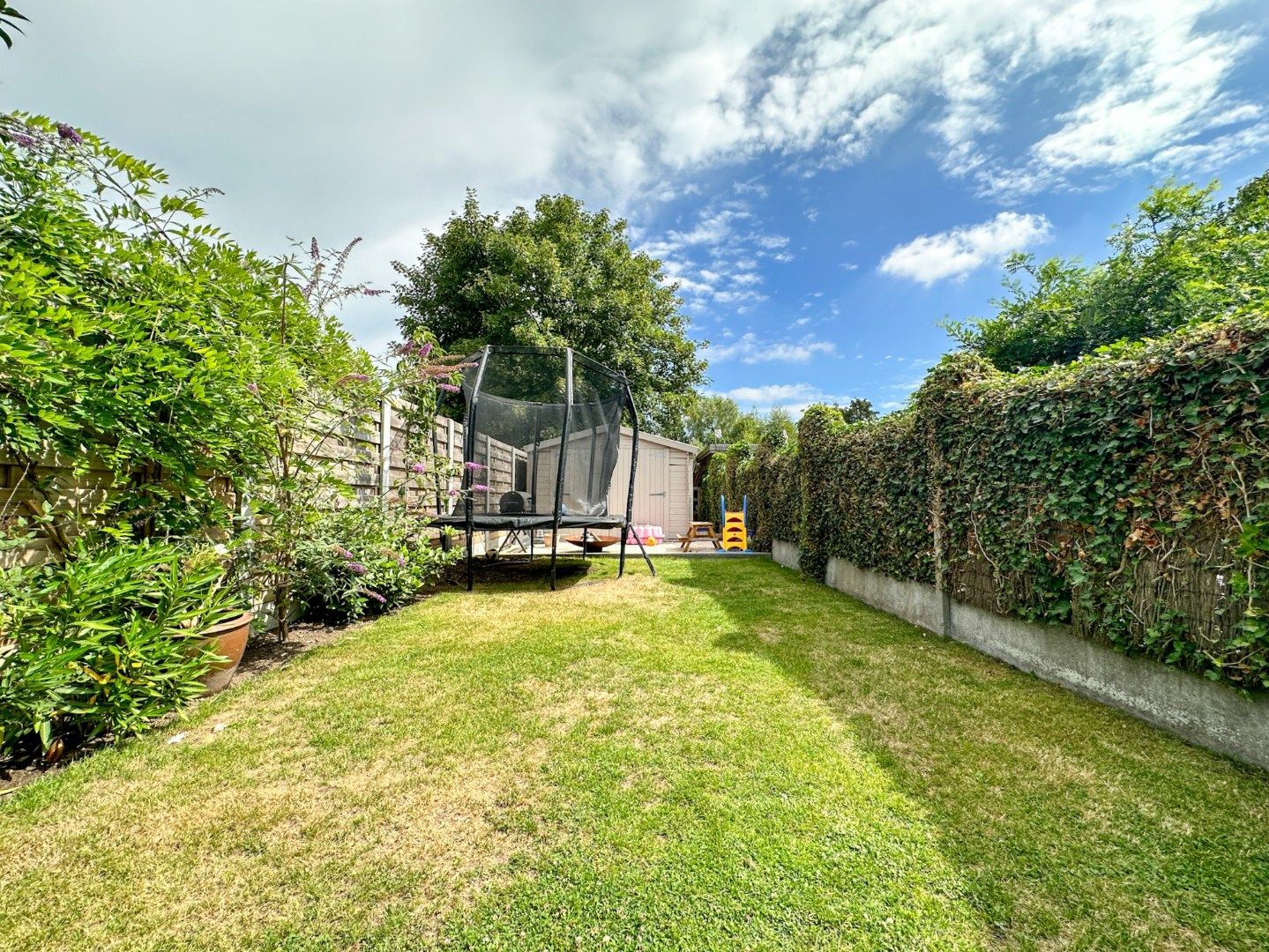 Perfect instapklare gezinswoning met 4 slpk en gezellige tuin, Torhout. foto 25