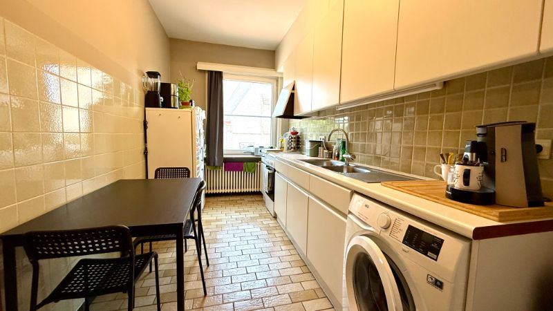 Rustig gelegen appartement met 2 slaapkamers en garage foto 6