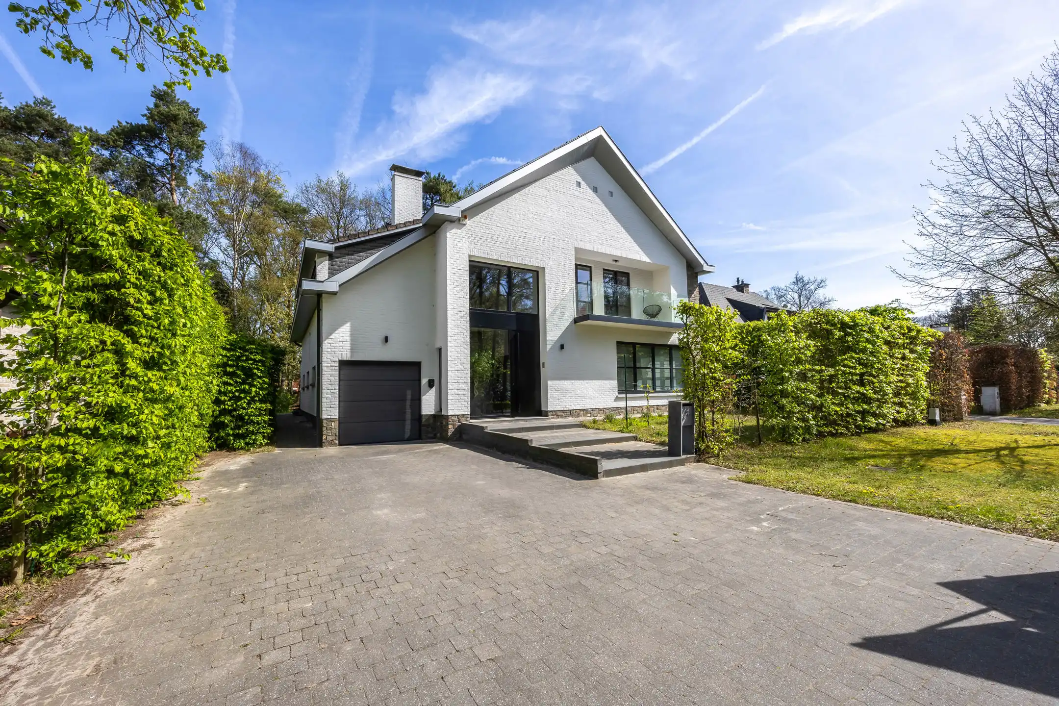 Instapklare villa te koop op een perceel van 1.100 m² foto 2