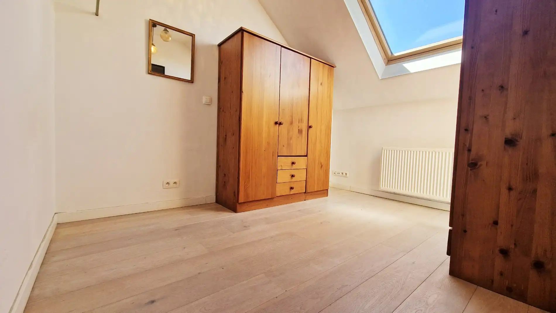 Ruim en licht duplex appartement op 2 ° verdieping aan Park Spoor Noord foto 19