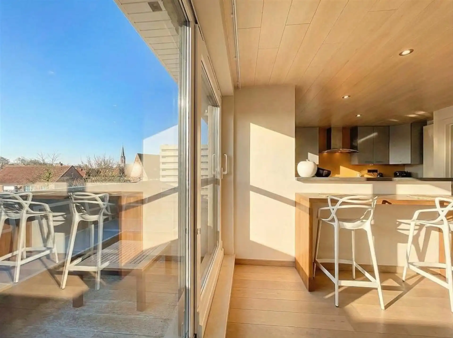 Prachtig duplex-appartement met 3 slaapkamers en terras op toplocatie foto 5