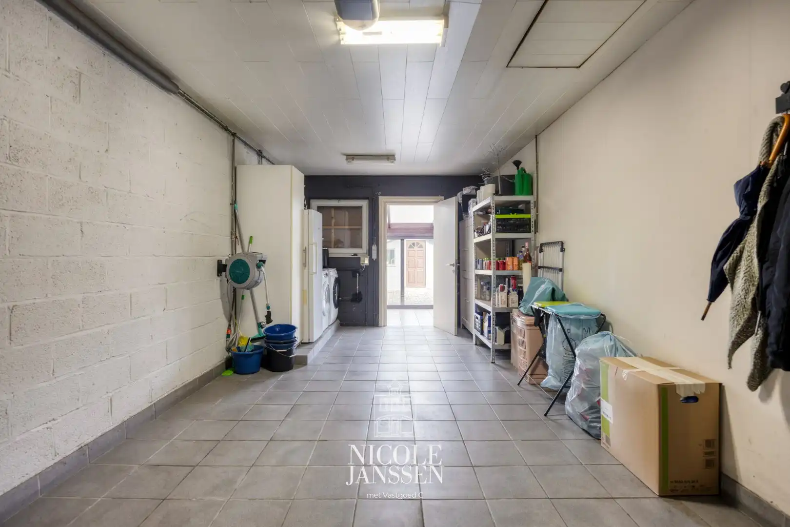 Verzorgde woning foto 17