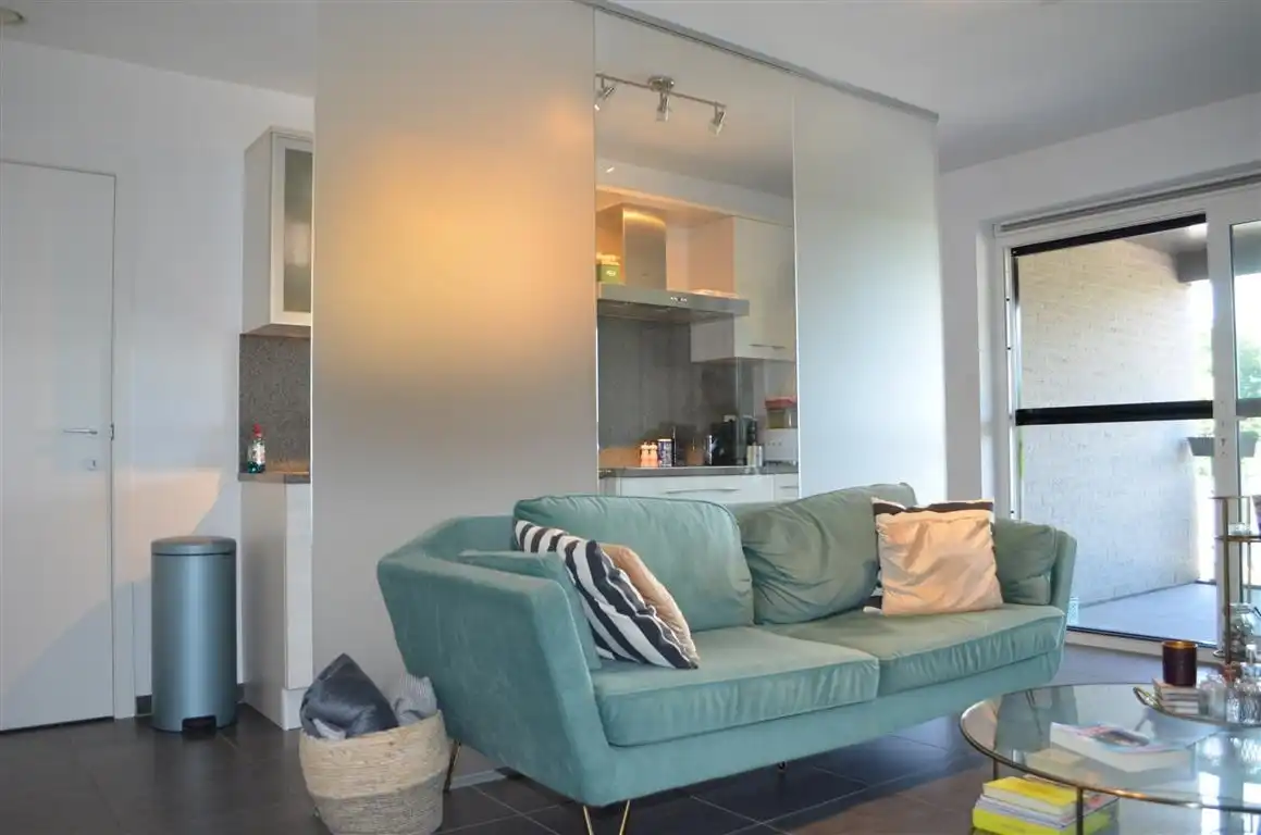 Appartement met twee slaapkamers, autostaanplaats en kelderberging in het centrum. foto 5