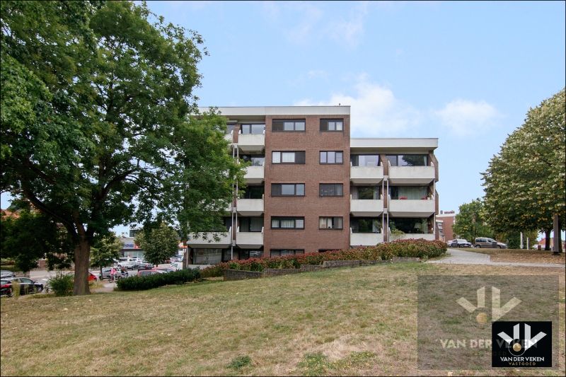 Gerenoveerd appartement met 2 slaapkamers inclusief ruime autostaanplaats in charmante stad Diest foto 11
