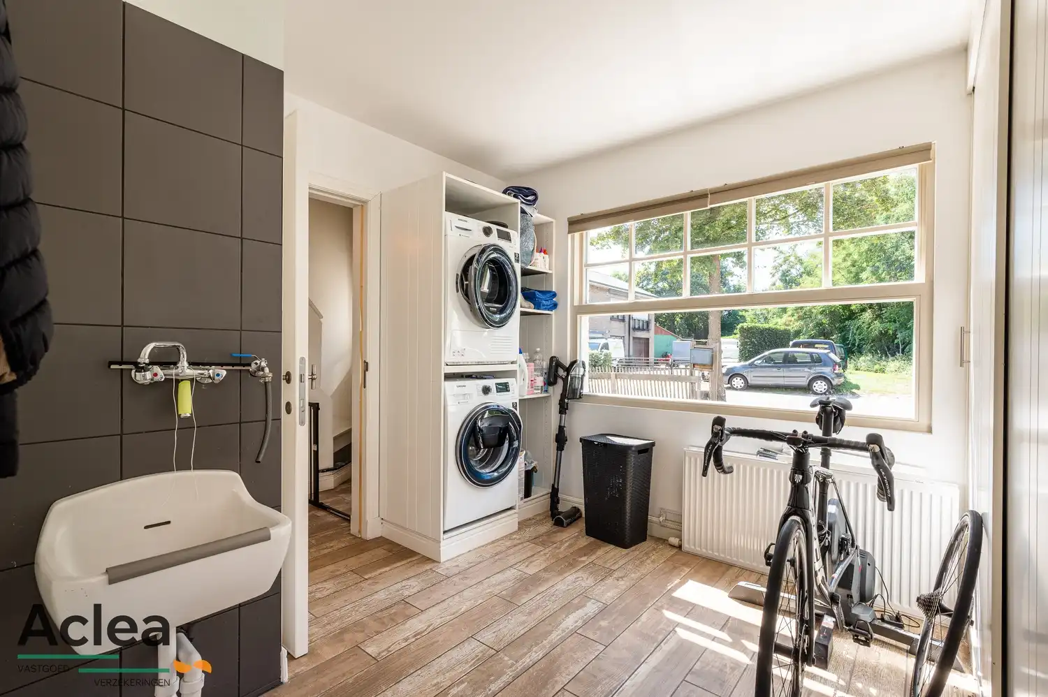 Knappe vrijstaande woning op ruim perceel foto 16