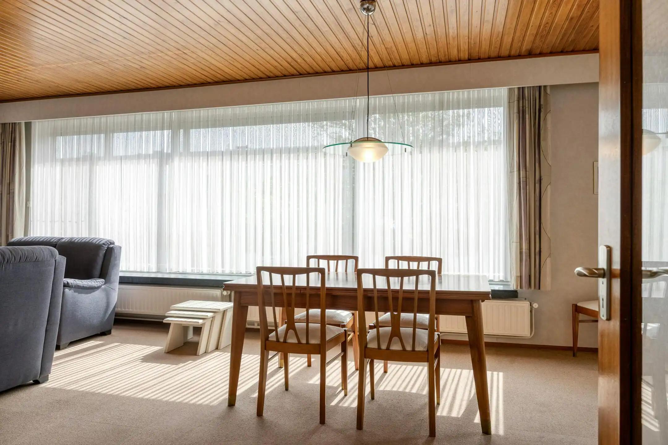Appartement met 2 slaapkamers en garage te koop in Merksem foto 9