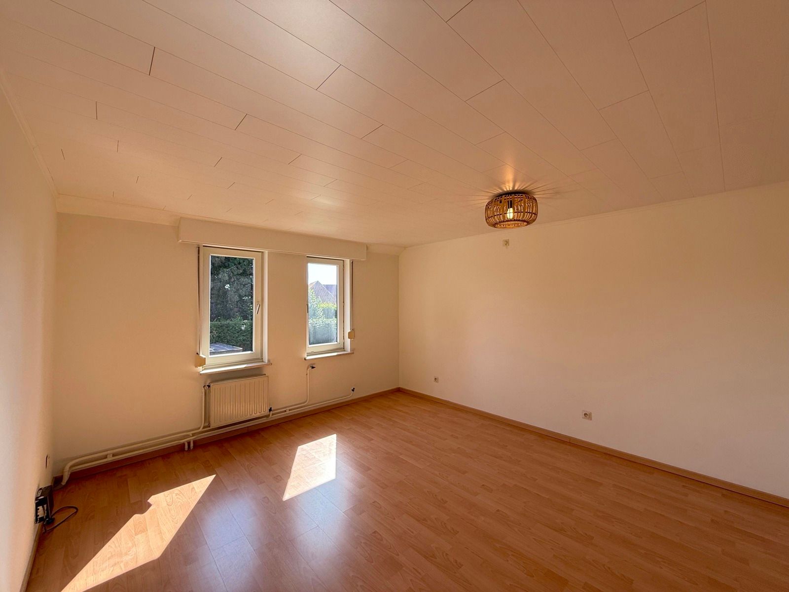 Woning met 3 slaapkamers, tuin en garage foto 18
