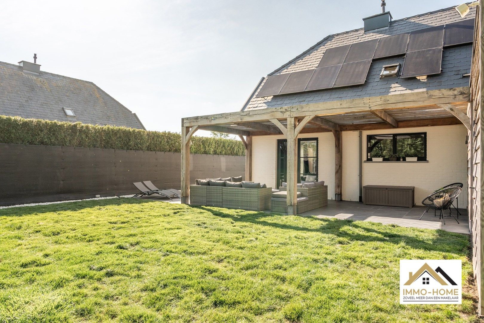 Recente energiezuinige ruime HOB in woonwijk!  foto 8