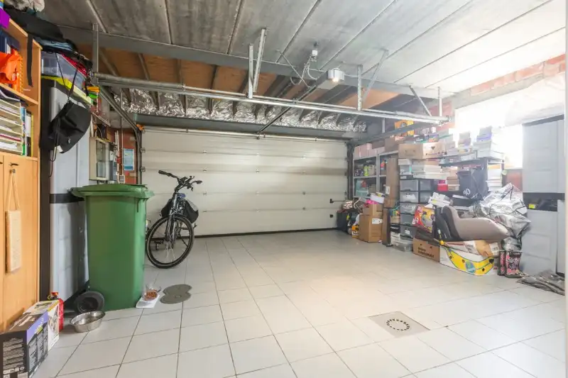 Alleenstaande woning met 4 slaapkamers op een residentiële, groene topligging in Lauwe foto 7