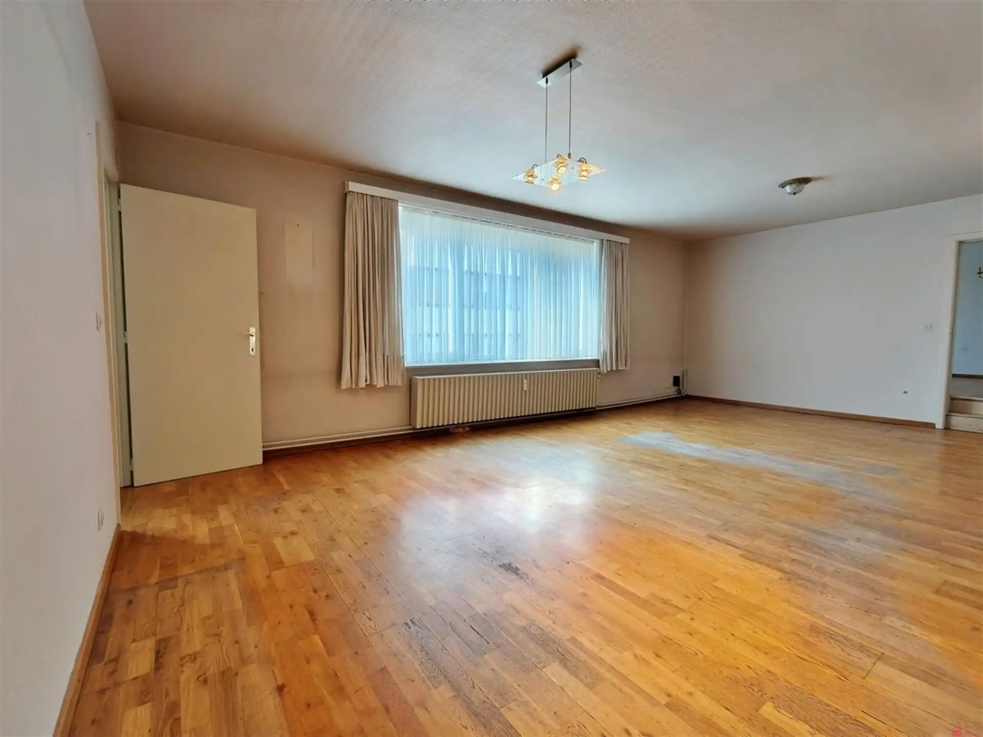 Zeer centraal gelegen appartement op bovenste verdieping foto 5