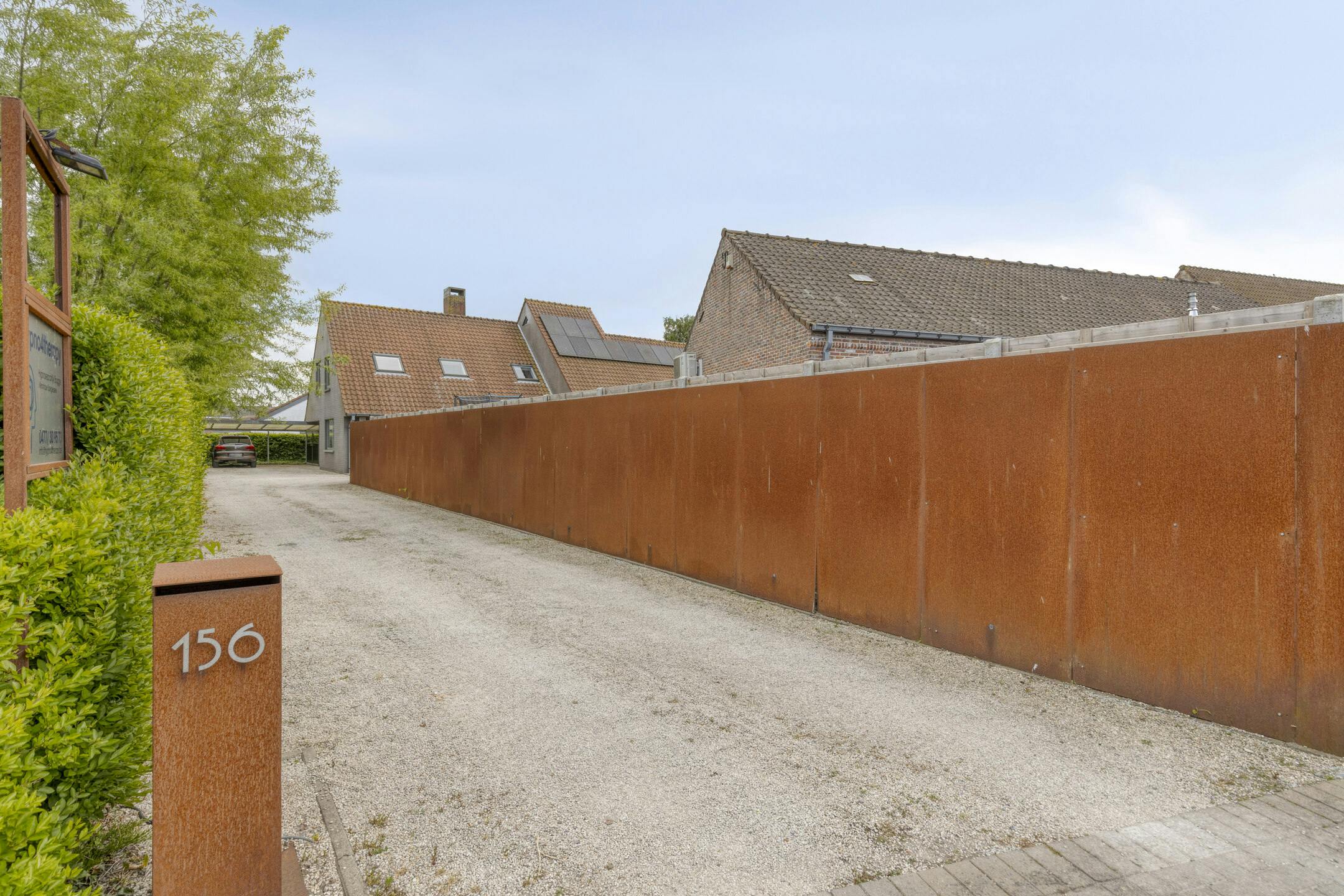 Villa met praktijkruimte op ruim perceel te koop te Brugge foto 17