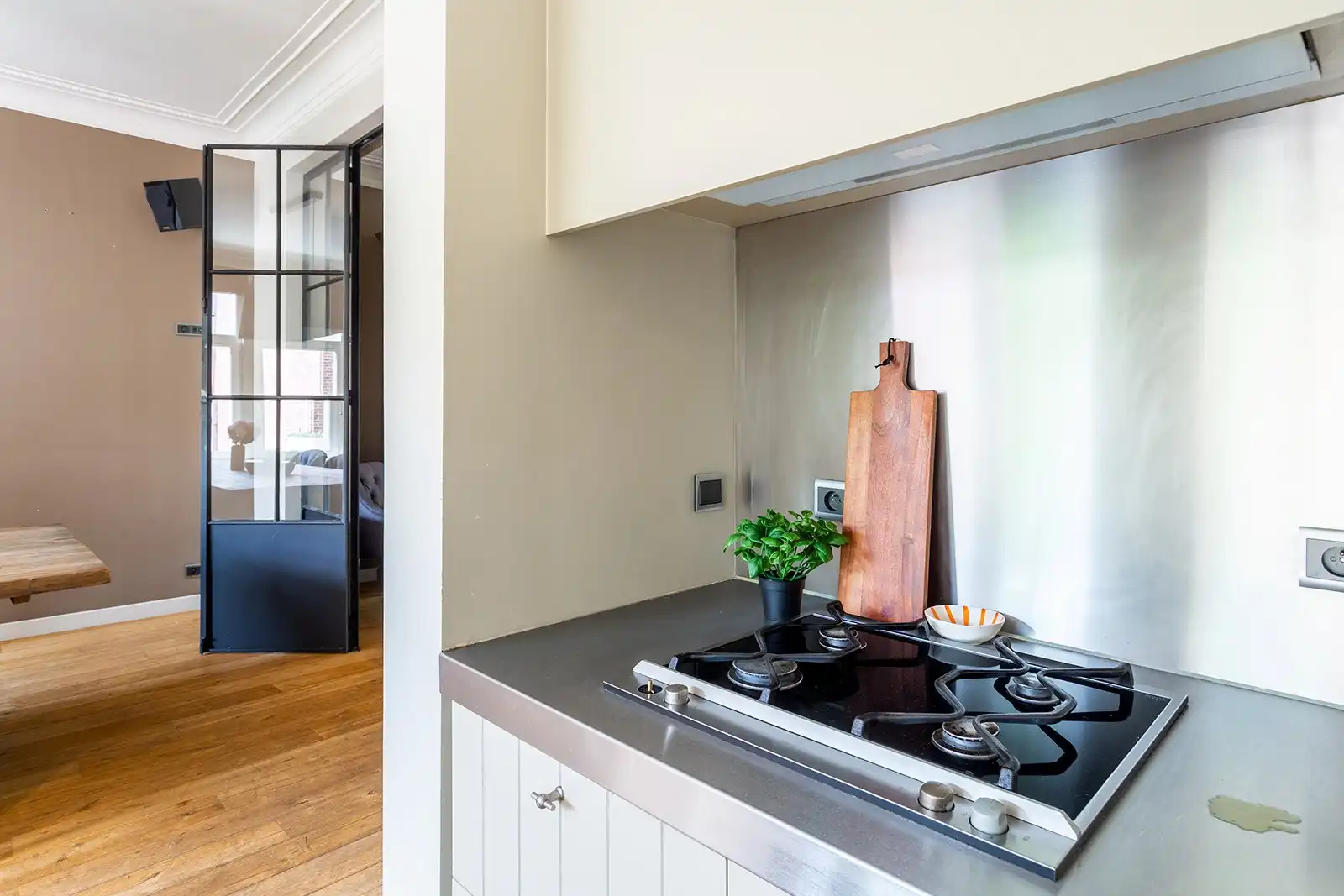 Royaal charme appartement van 195m² met 3 slk en 3 badk + P foto 14