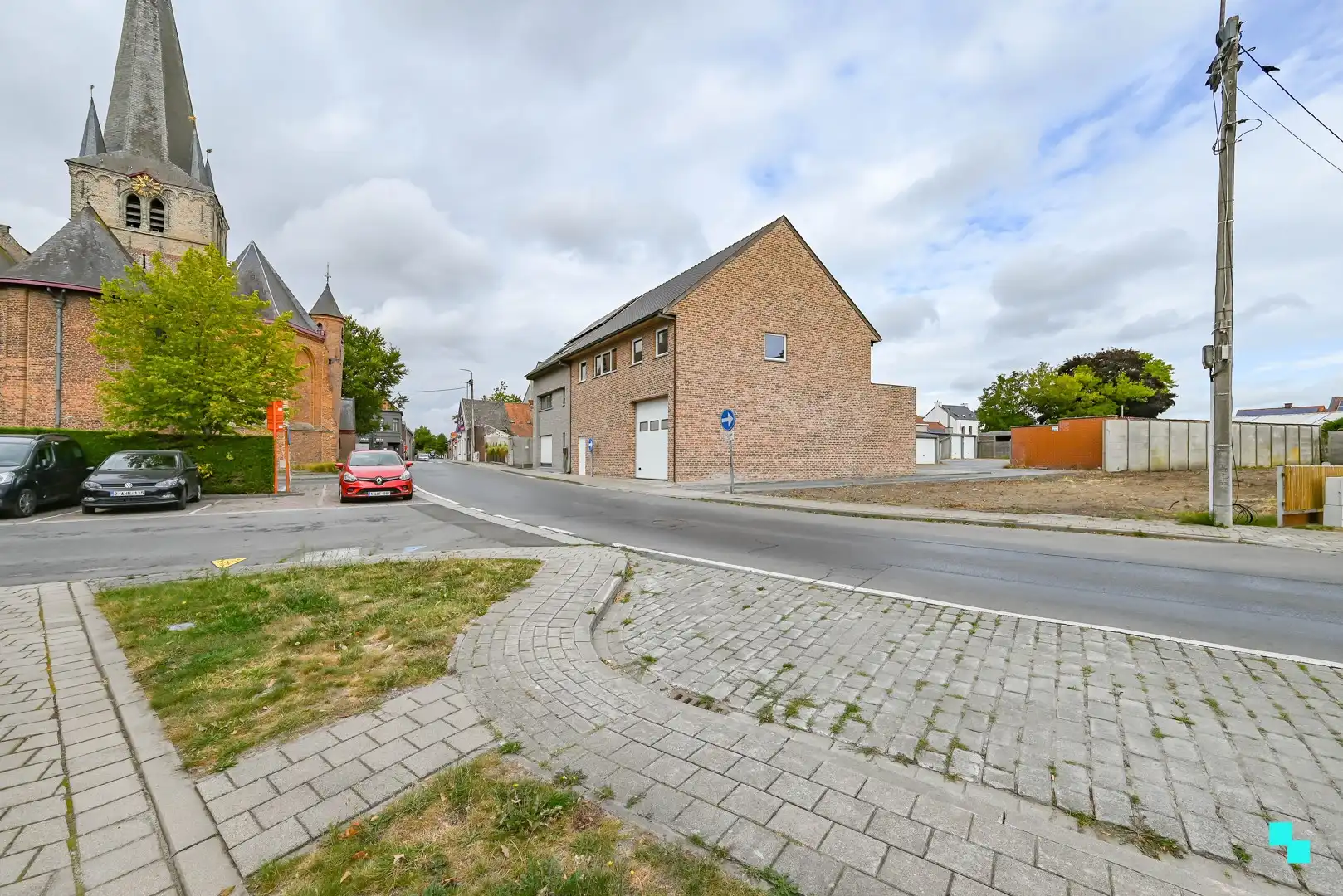 Bouwgrond zonder bouwverplichting van 551 m² voor halfopen bebouwing te Emelgem foto 9