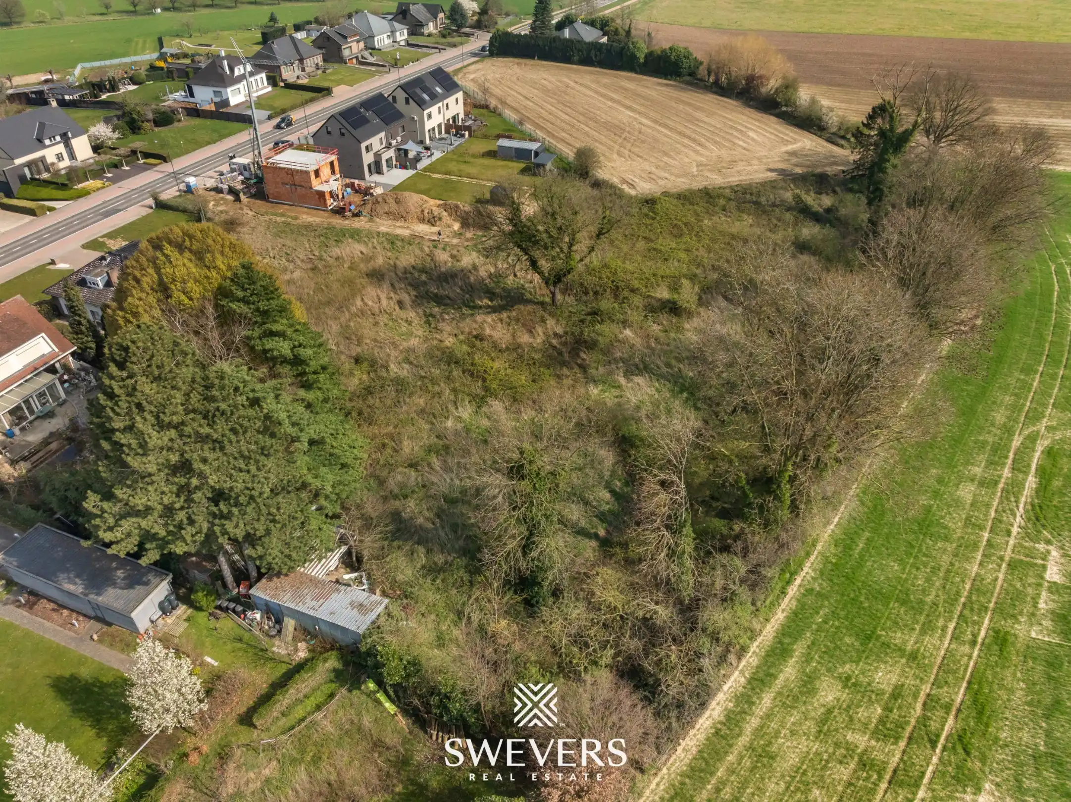 Grote bouwgrond van 62a98ca met tal van mogelijkheden foto 9