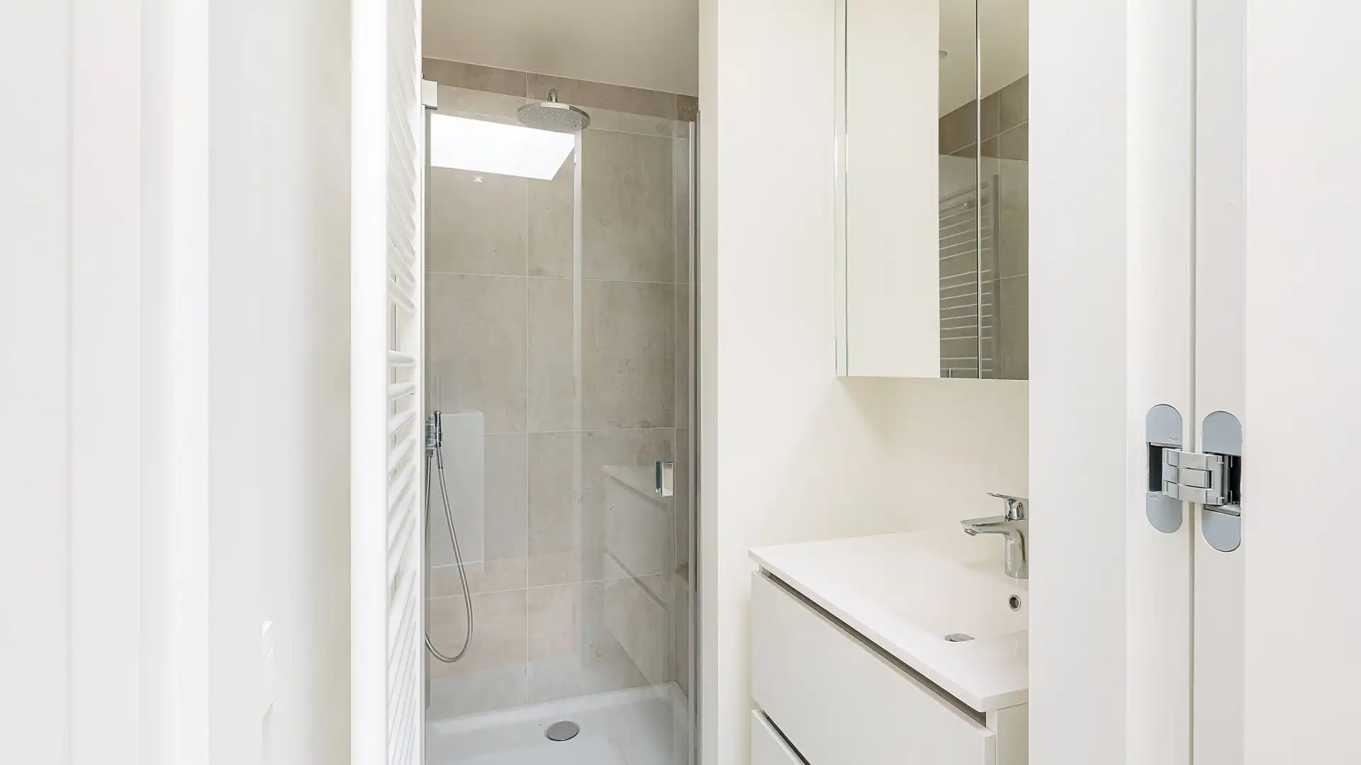 Recent (°2022) duplex dakapp. gelegen op de P. Parmentierlaan  op wandelafstand van de Zeedijk foto 28