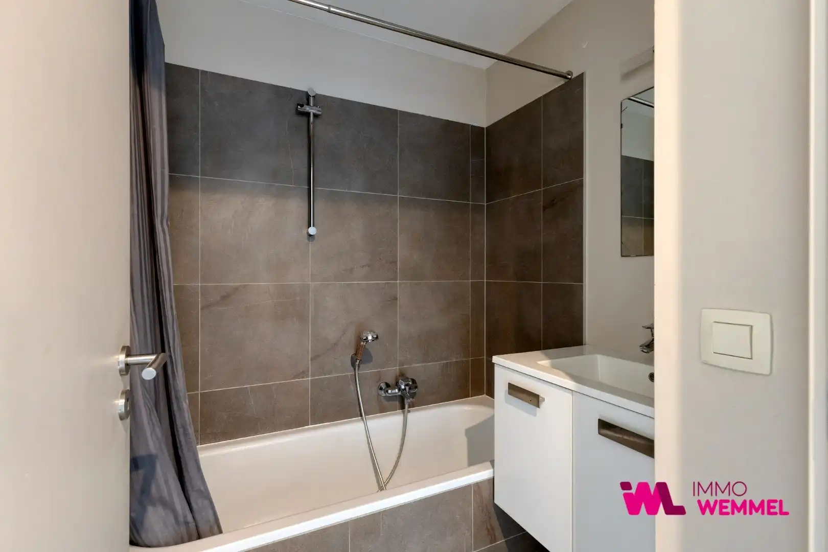 Instapklaar en extreem energiezuinig (EPC A) appartement met fenomenaal zicht foto 8