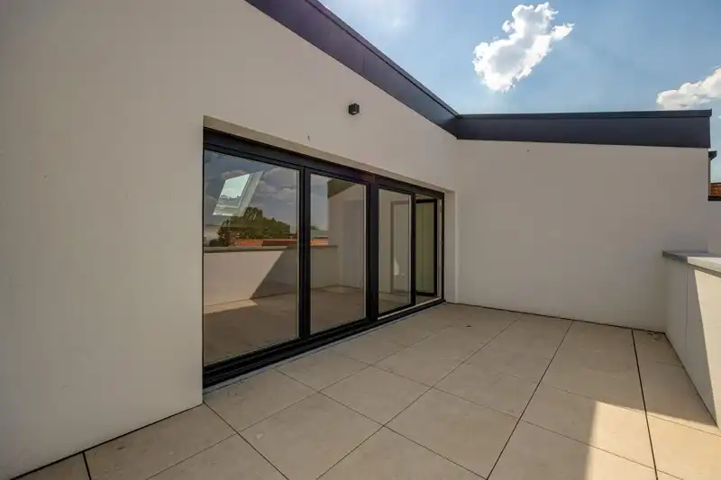 DUPLEX APPARTEMENT MET TERRAS foto 18