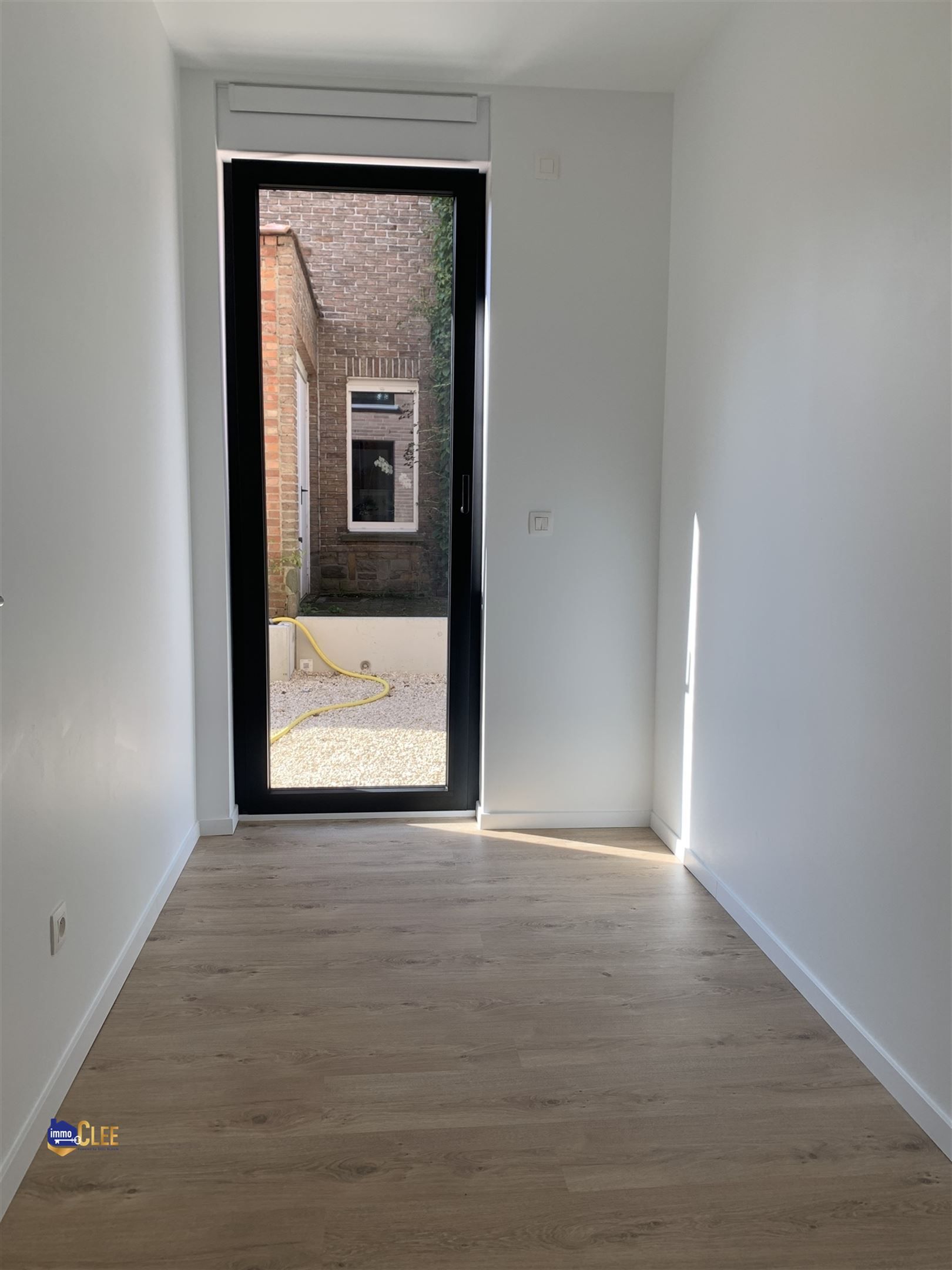 Ruim gelijkvloers appartement in Sint-Truiden foto 16