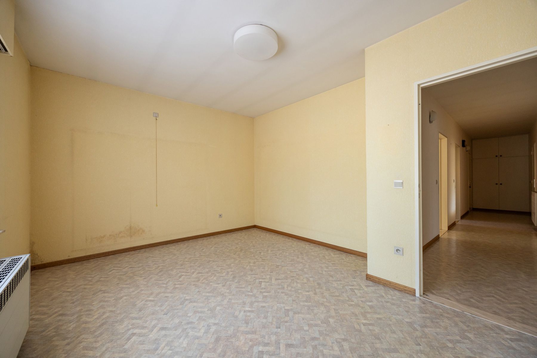 Laagbouwwoning op een perceel van 633 m² in een doodlopende straat in het centrum van Merksplas. foto 10