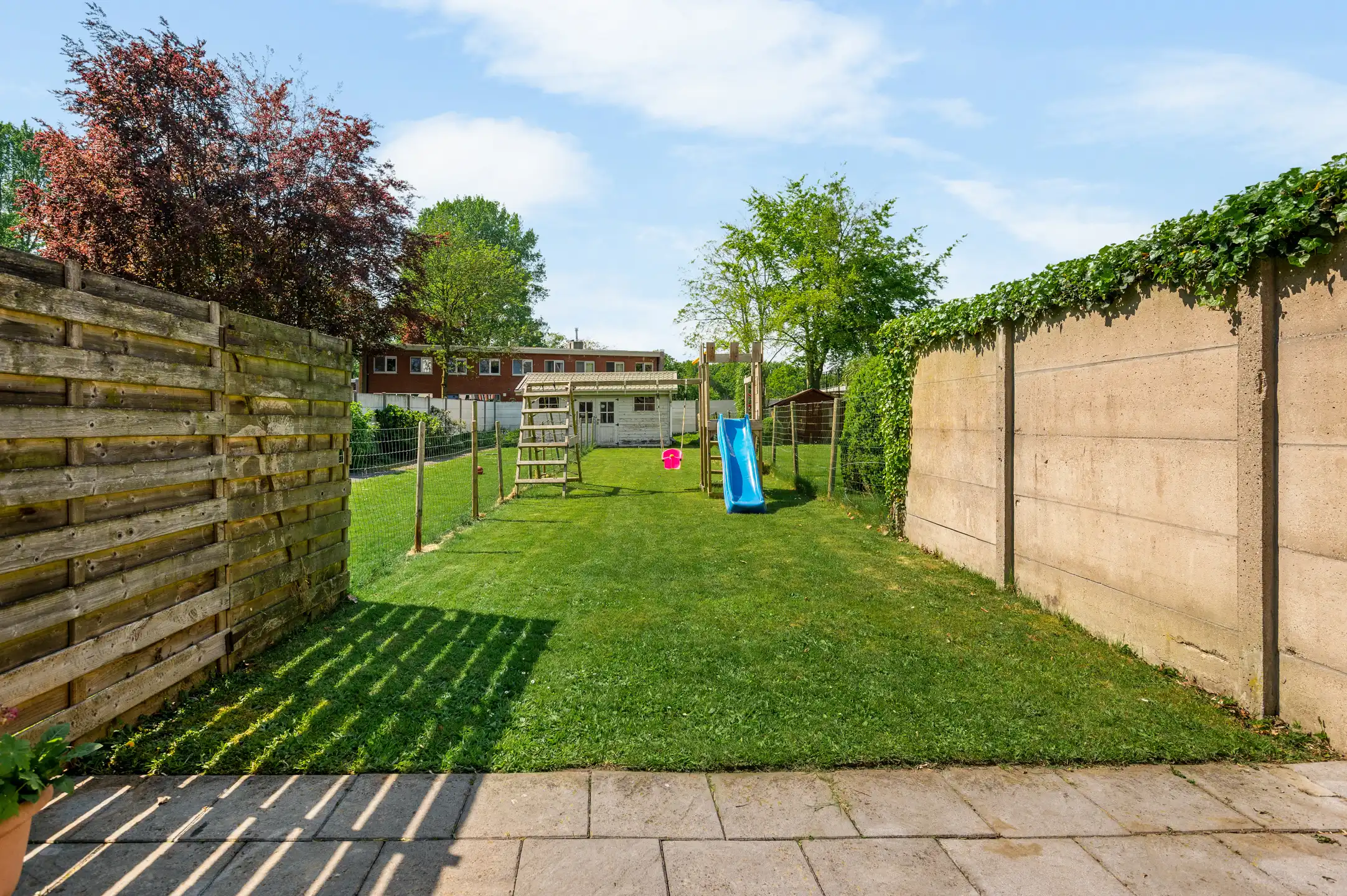 Instapklare rijwoning in het centrum van 's Gravenwezel. foto 20