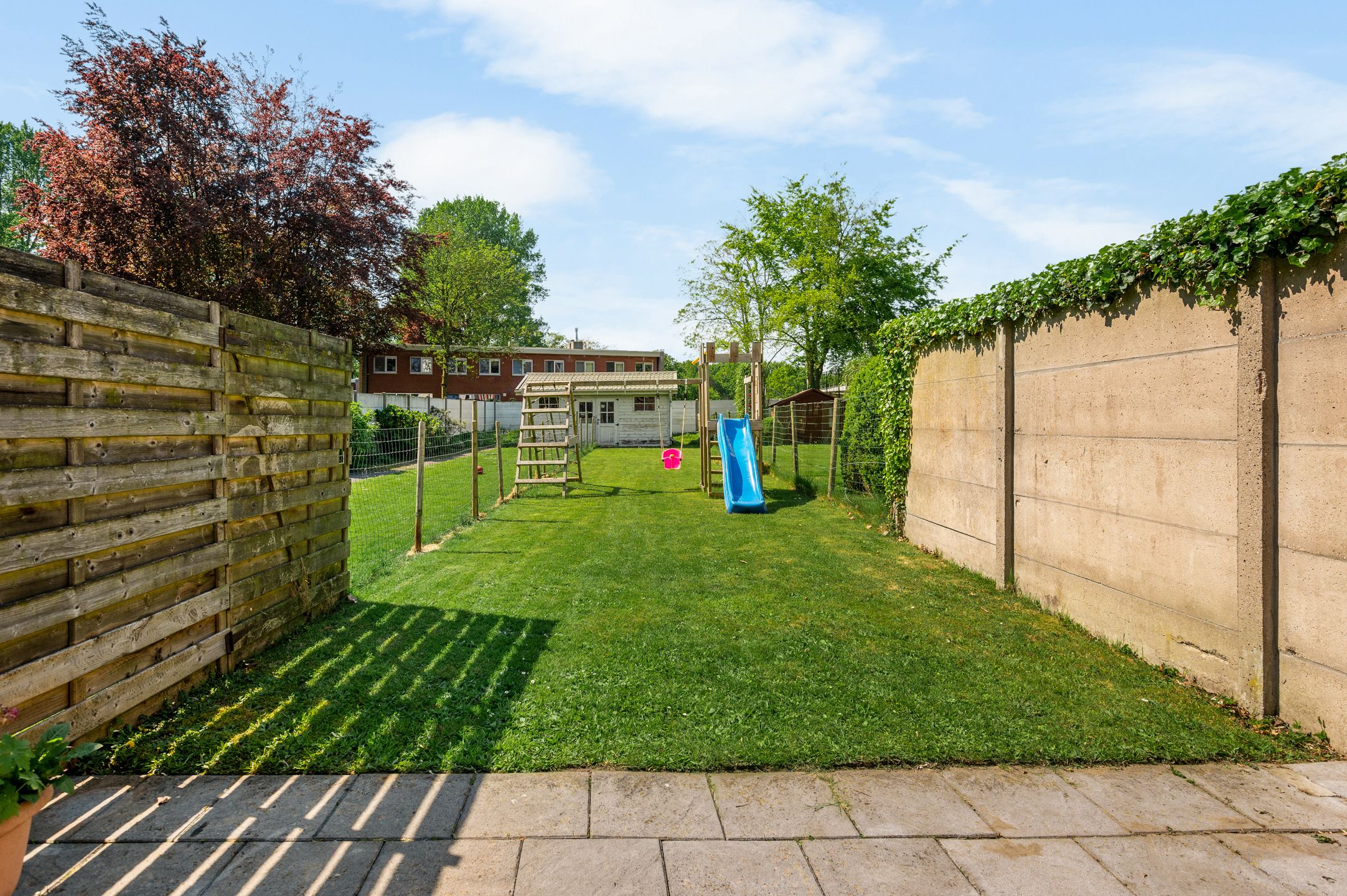 Instapklare rijwoning in het centrum van 's Gravenwezel. foto 20