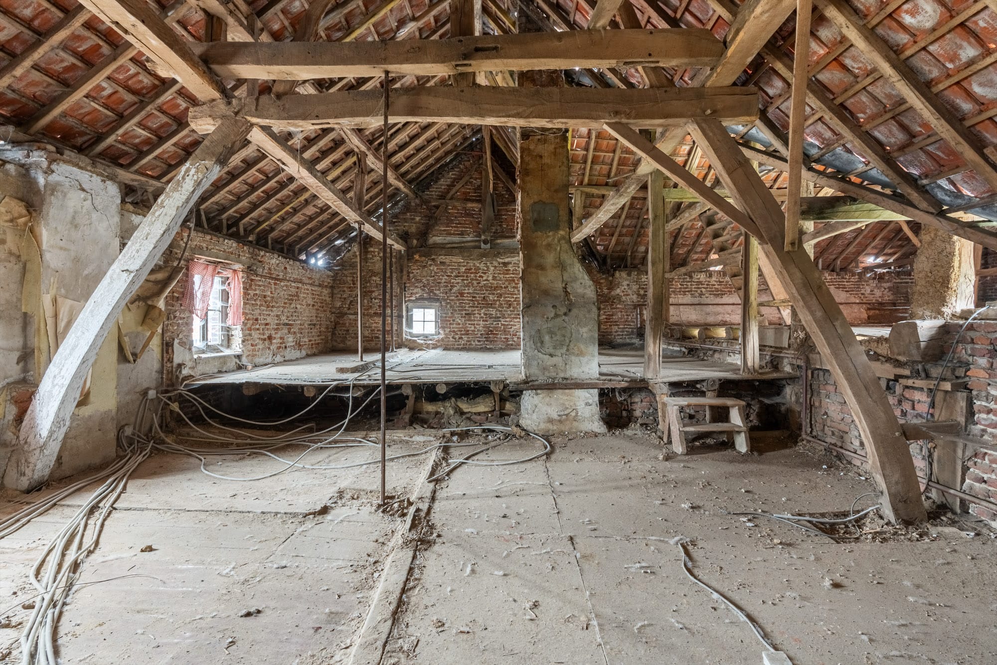 Karaktervolle hoeve met eindeloze mogelijkheden in hartje Beverst! foto 18