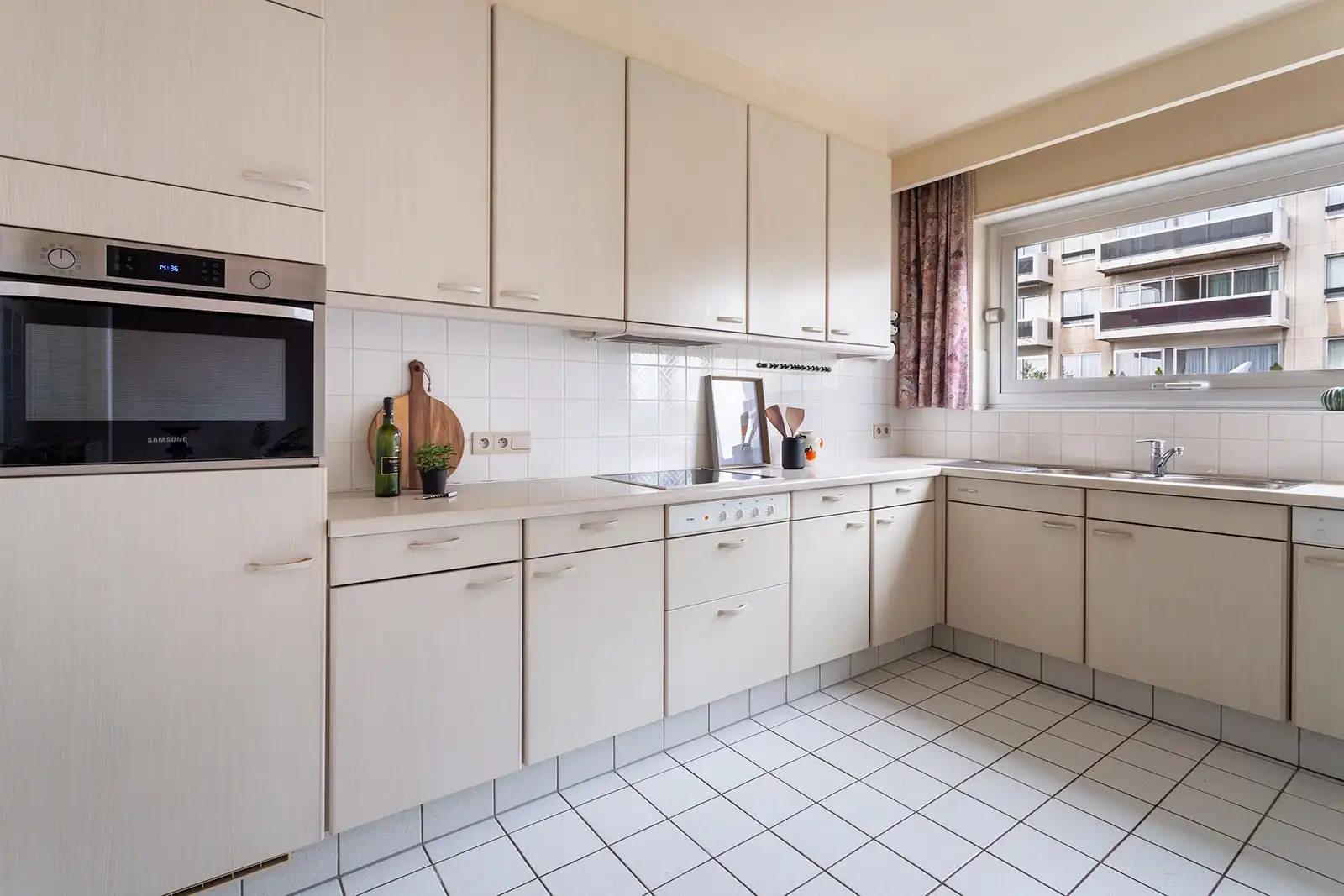 2 slaapkamer appartement met veel lichtinval foto 12