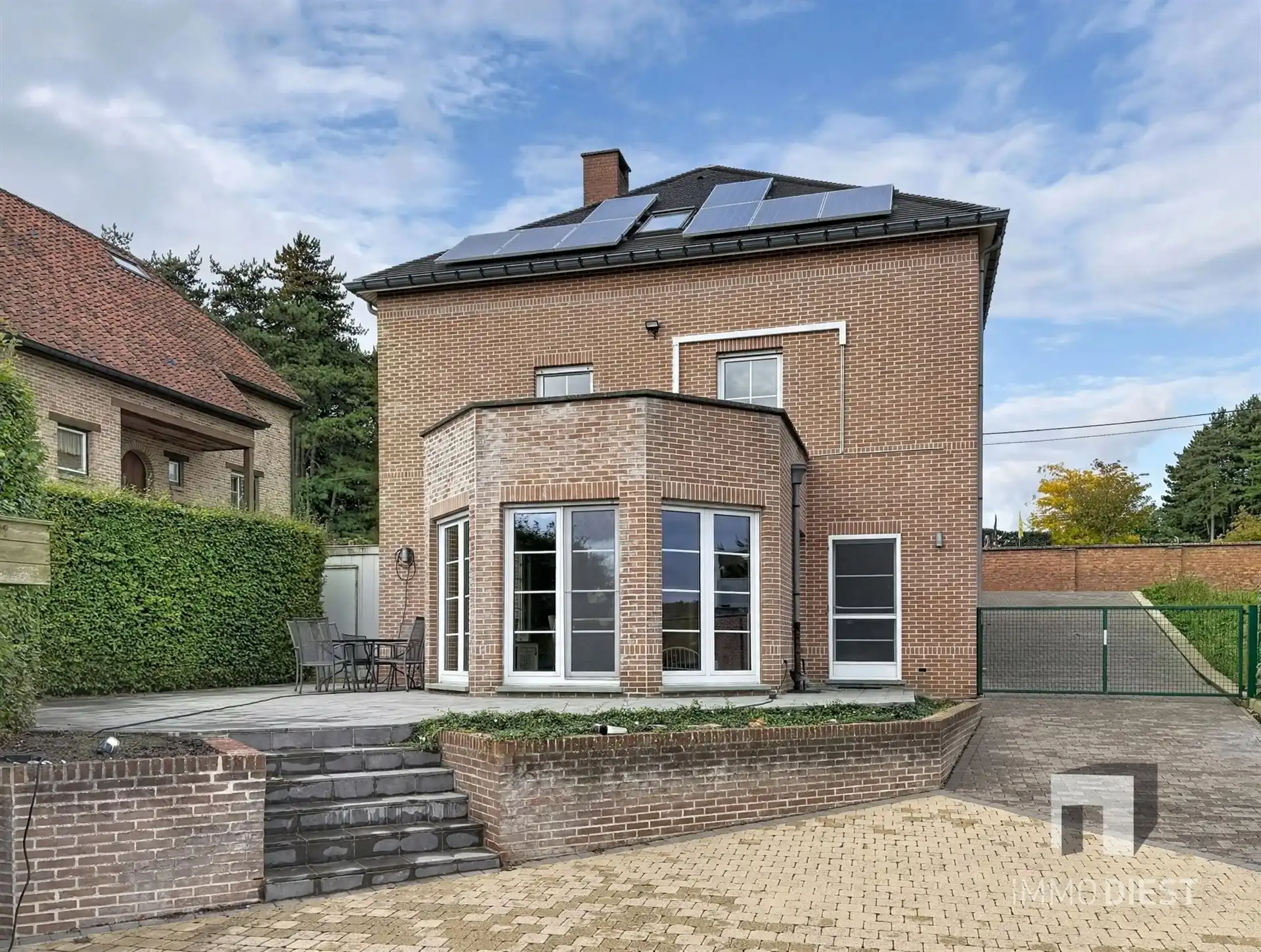 Ruime gezinswoning met 3 slaapkamers, studio, bureelruimte en bruikbare kelder op 16a 38ca in Testelt. foto 37