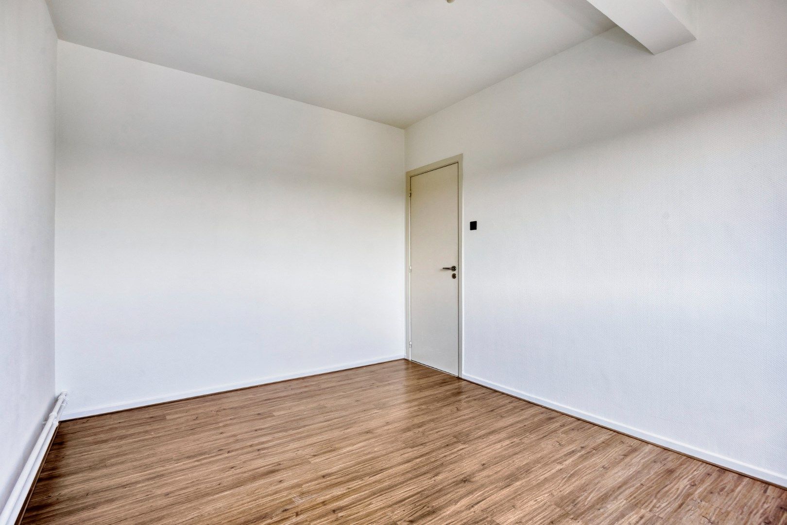 KIJKMOMENT ZA 14/06 van 09:00 tot 10:00 ! Ruim instapklaar appartement met 3 slpks, gelegen in het centrum van Mol !  foto 9