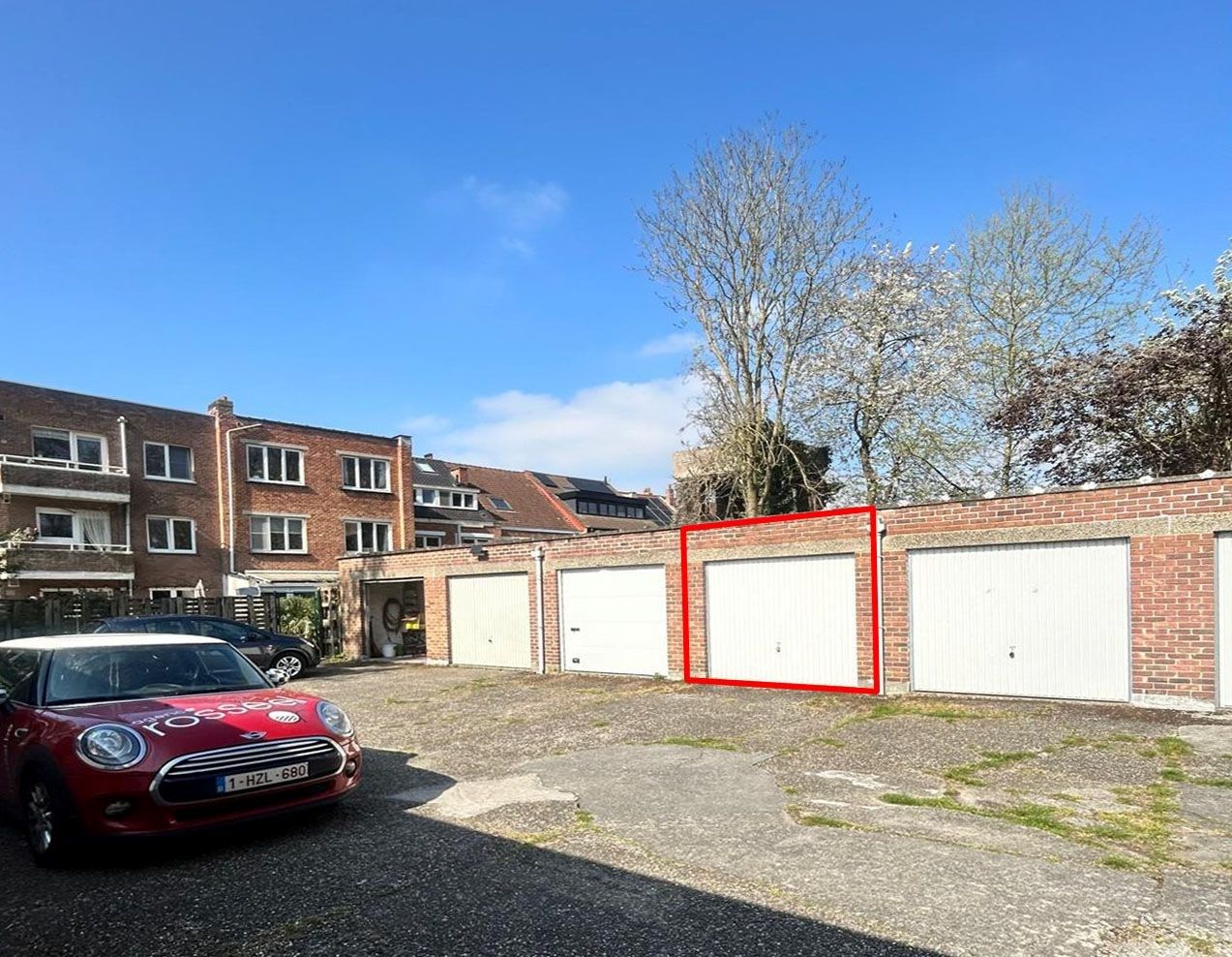 Te koop: garagebox – Bromeliastraat 35+ foto {{pictureIndex}}