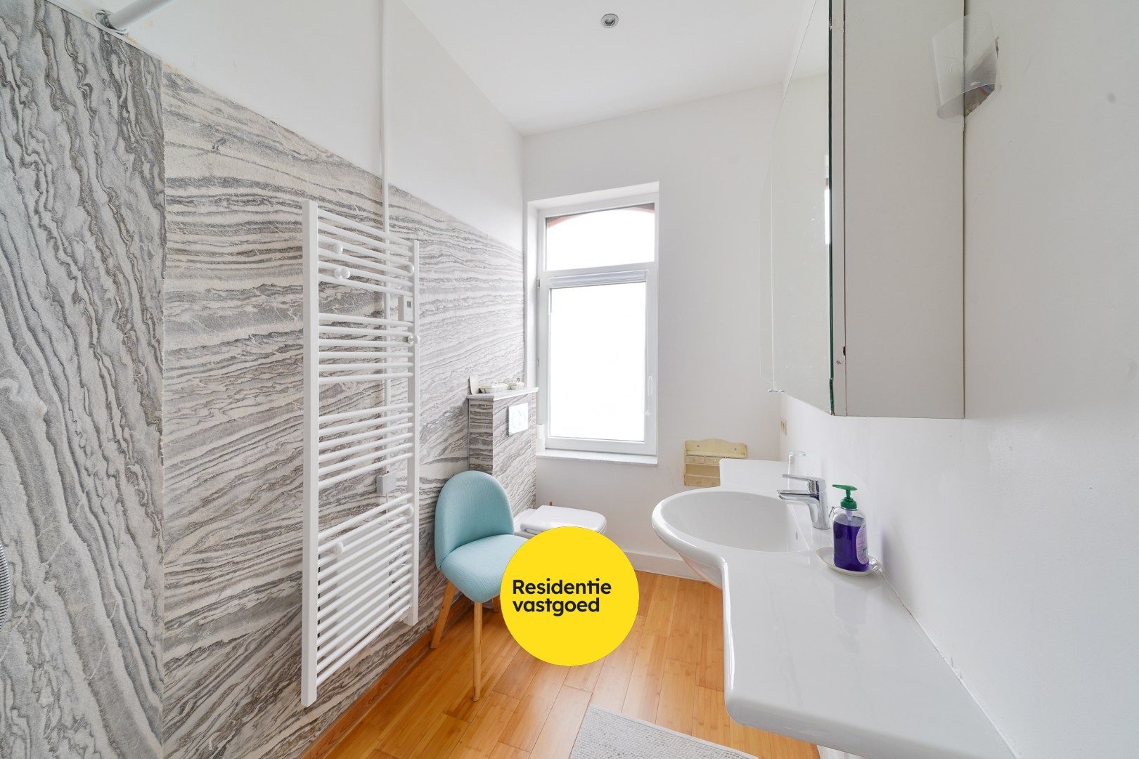Unieke en karaktervolle hoekwoning te Raversijde foto 22