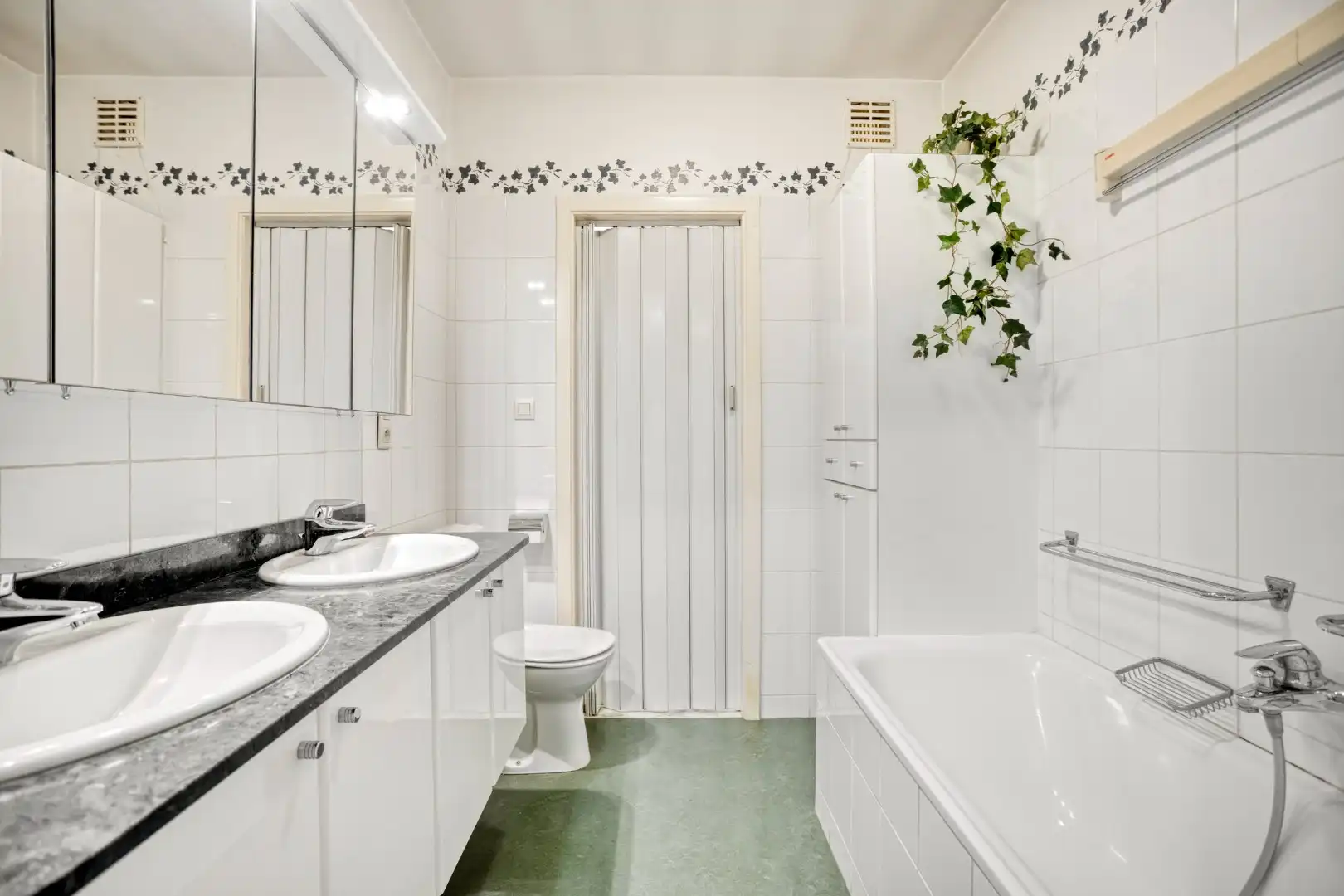 Ruim dakappartement met uitzonderlijke terrassen + garage – Zicht over Tongeren foto 19