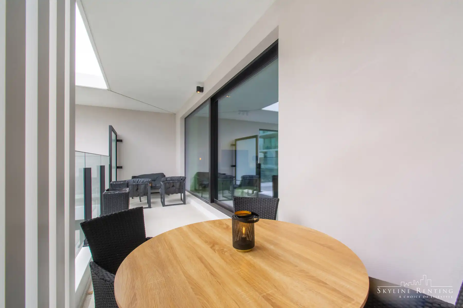 Prachtig 2 slaapkamer appartement met groot TERRAS foto 11