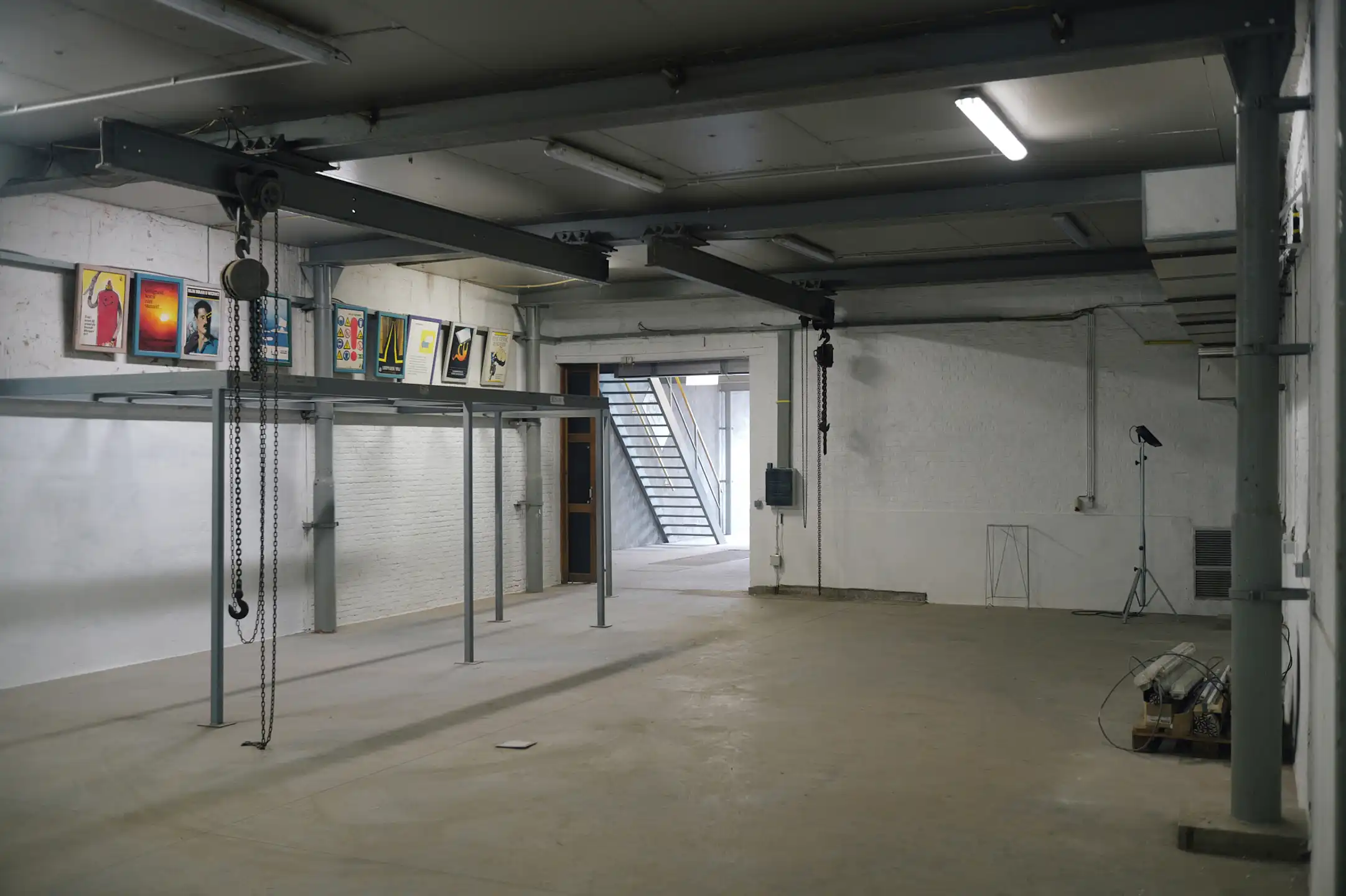 Bedrijfsgebouw te koop in Merksem foto 3