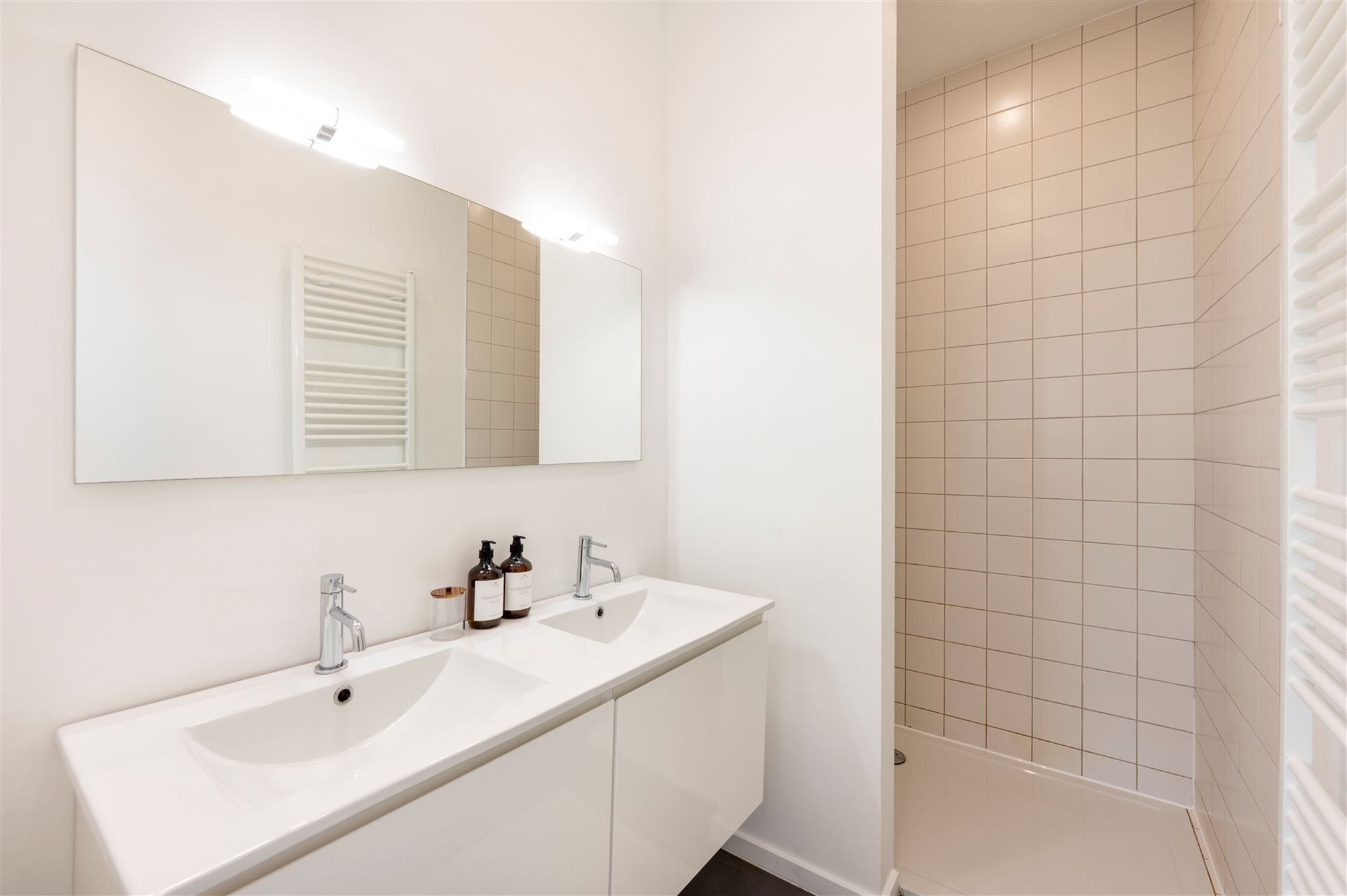Gerenoveerd 2 slk appartement nabij Groen Kwartier foto 12
