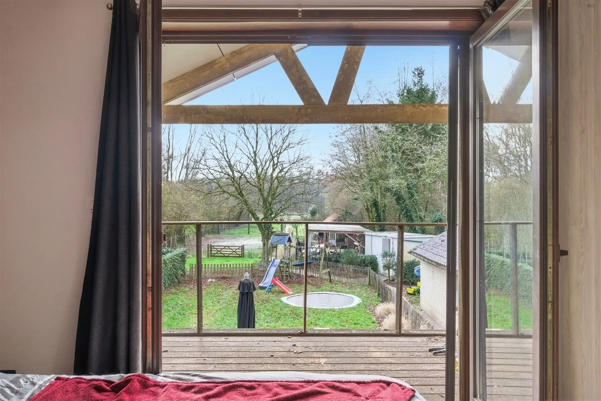 Open bebouwing met grote grond van 3.711m² foto 19