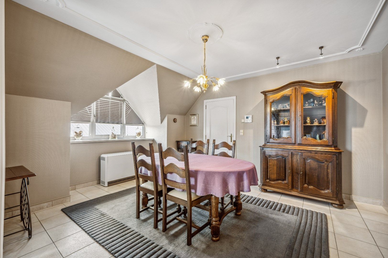 Instapklaar appartement te centrum Tienen foto 9