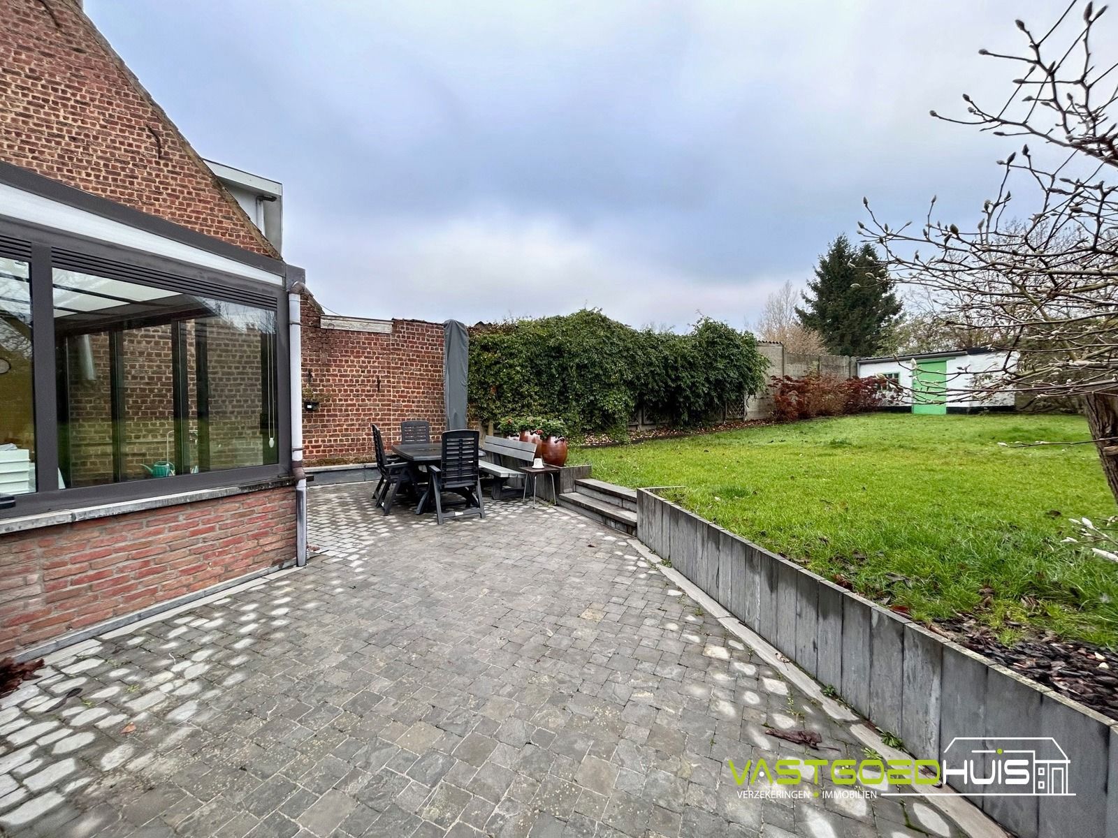 Karaktervolle, halfopen bebouwing met tuin foto 22