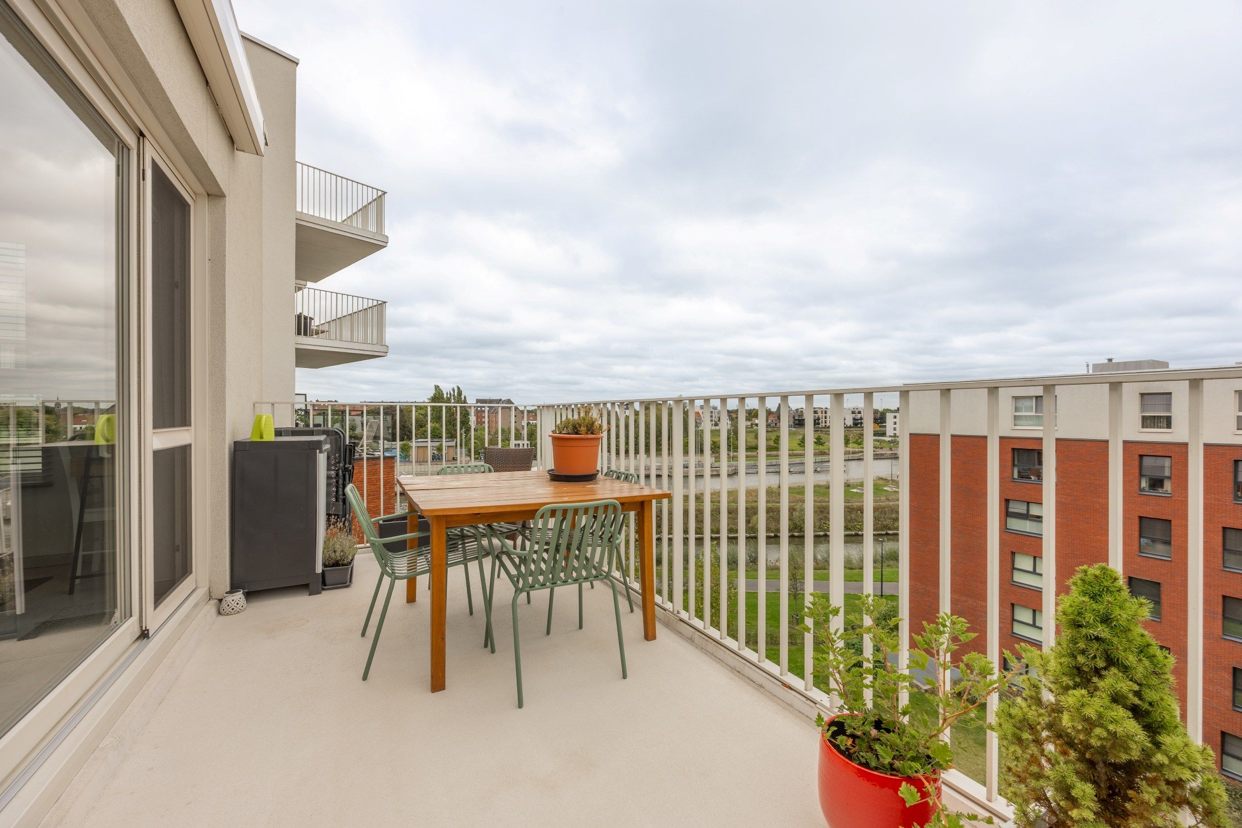 Jong en energiezuinig appartement op uitstekende locatie foto 2