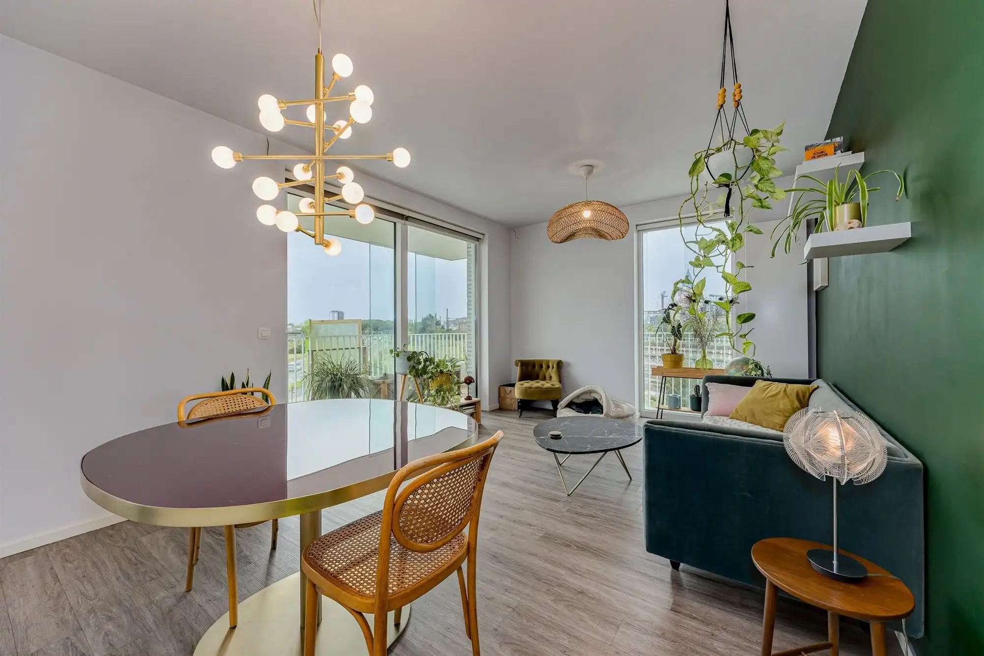 Luxueus hoekappartement met ruim zuidgericht terras foto 3
