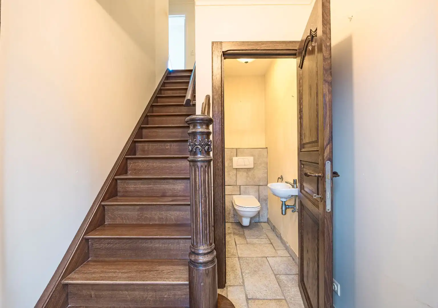 Mooie eigendom op 446 m² met goede locatie - 3 slaapkamers, garage, tuin foto 16