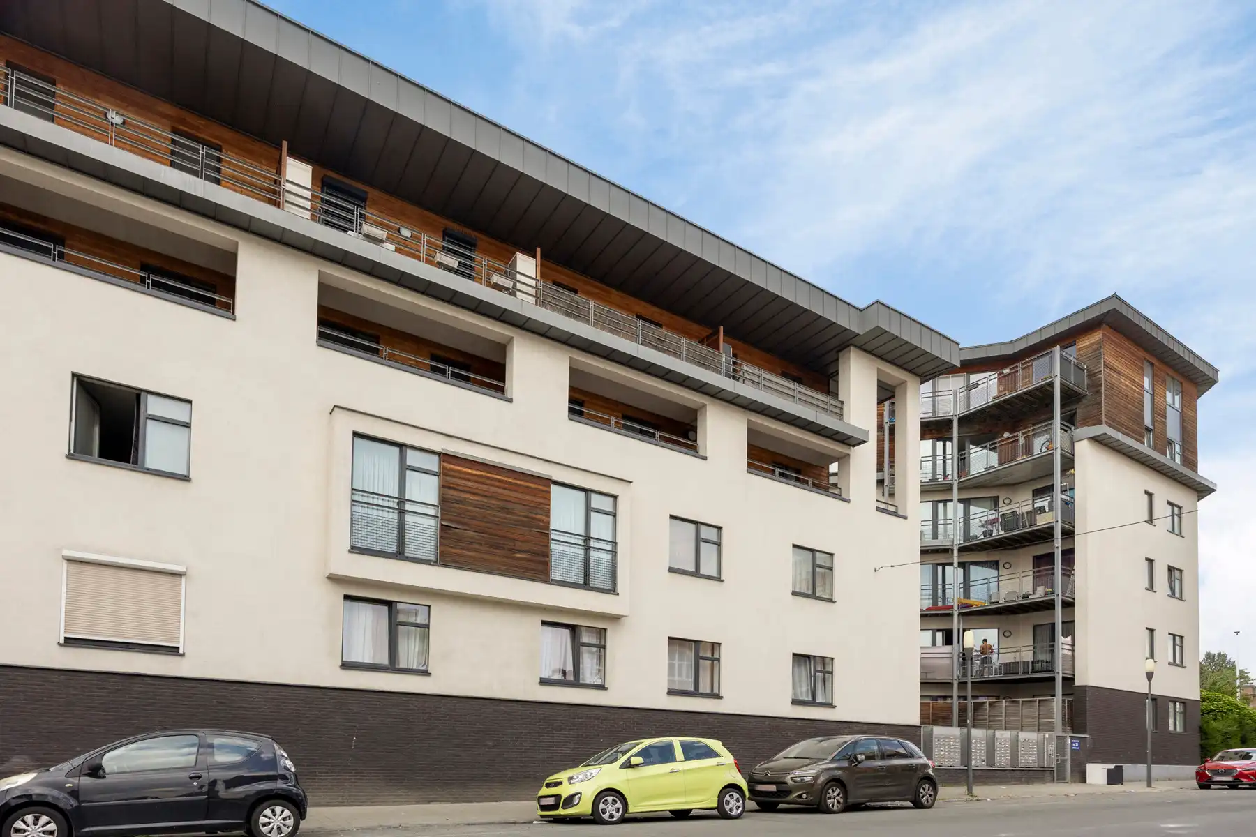 Appartement met 3 slaapkamers, 2 badkamers en staanplaats foto 27