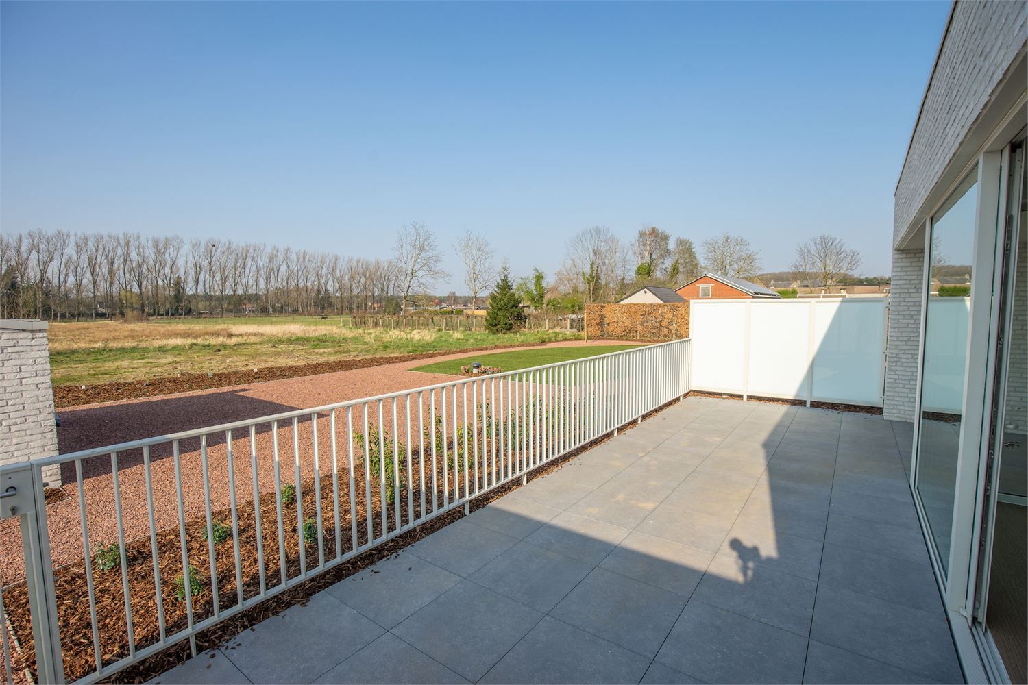 Energiezuinig appartement met een zeer ruim terras! foto 7