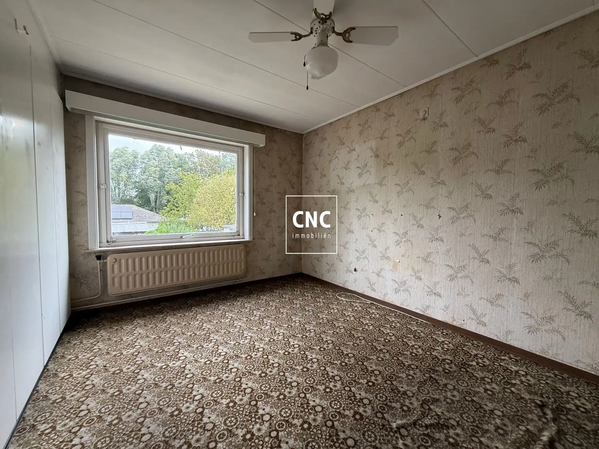 Woning met 3 slaapkamers, garage en ruime buitenruimte foto 7
