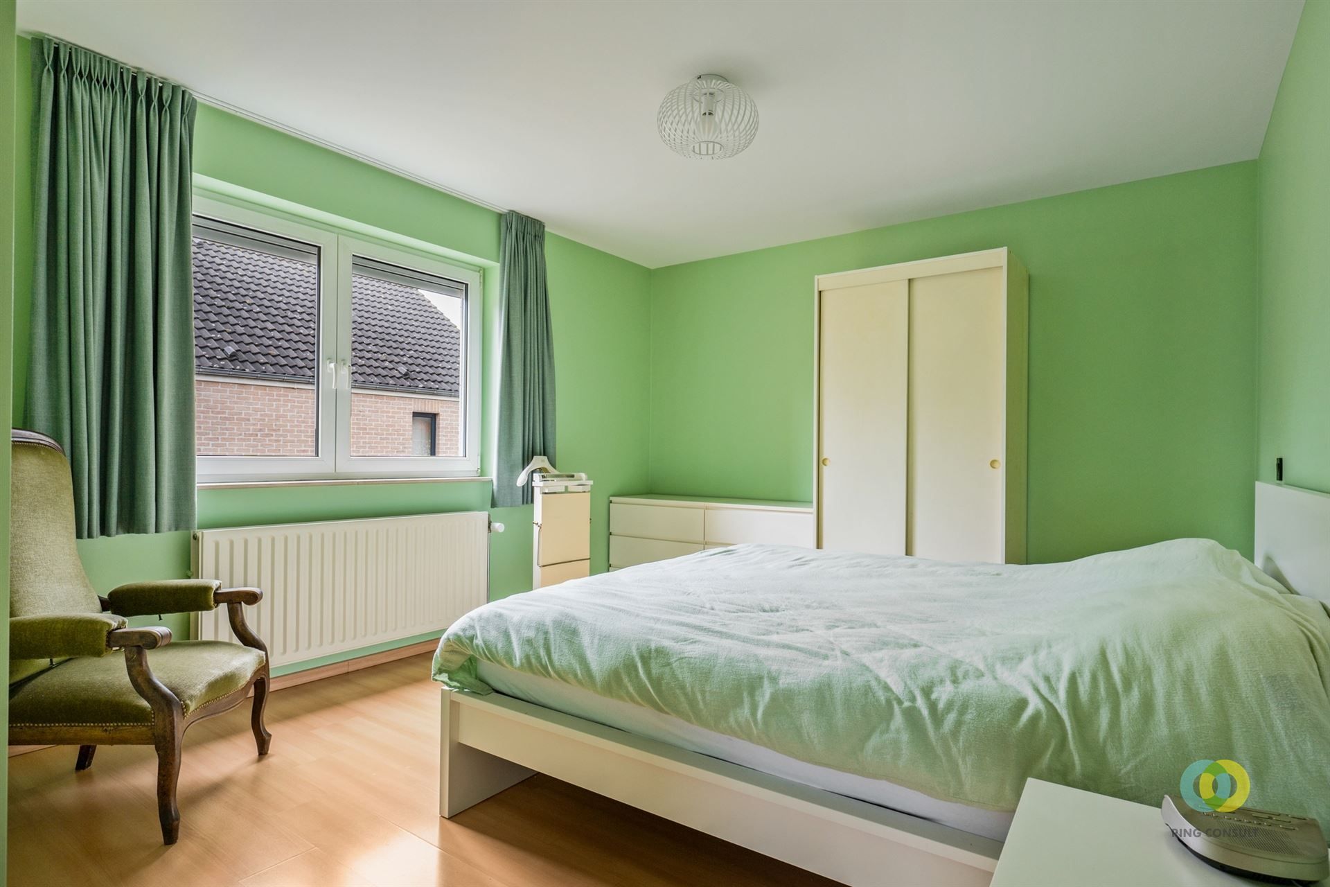 Goed onderhoud HOB met autostaanplaats foto 6