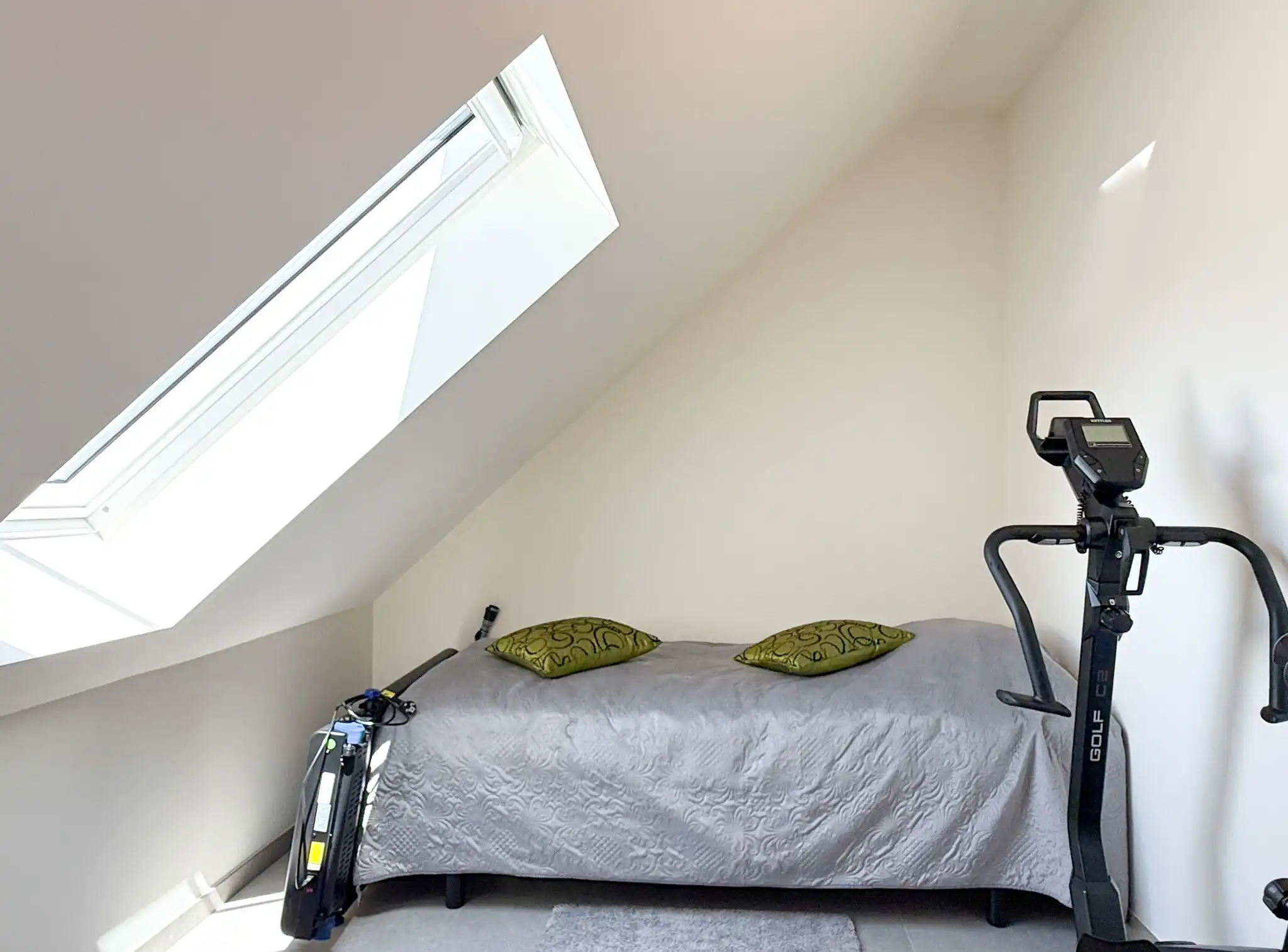 Ruim  nieuwbouwappartement van 113m² met twee slaapkamers , terras en autostaanplaats foto 14