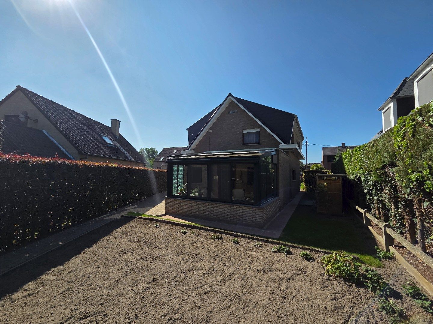Instapklare rustig gelegen gezinswoning op een toplocatie!  foto 20