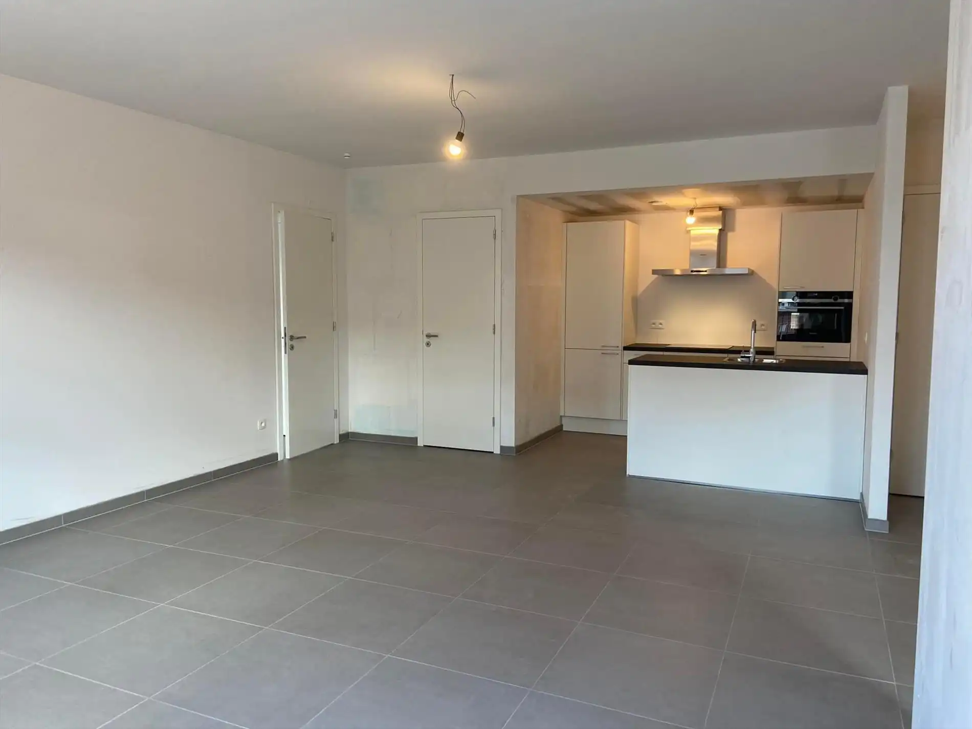 Nieuwbouw appartement met 2 slaapkamers en autostaanplaats te OLV Olen ! foto 4