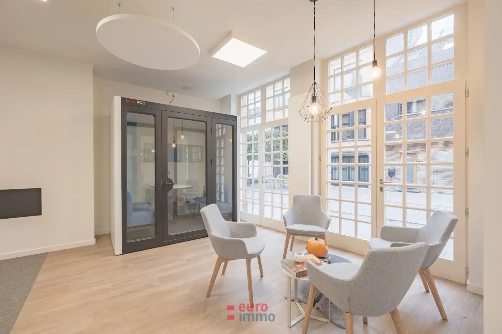 Verhuurd handelspand (toprendement!) met authentieke charmegevel in Nieuwpoort! foto 5