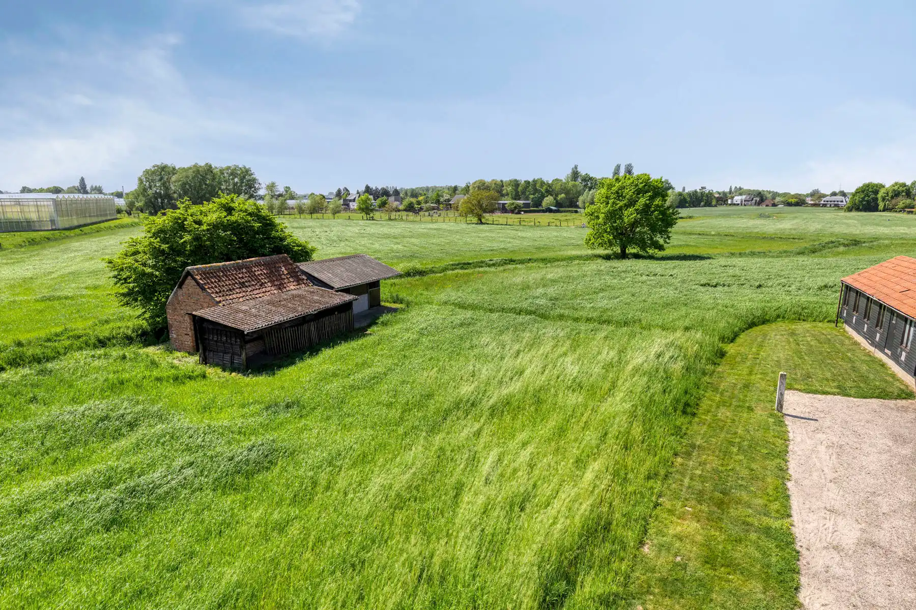 Ruime authentieke hoeve op een perceel van 47.440m². foto 26